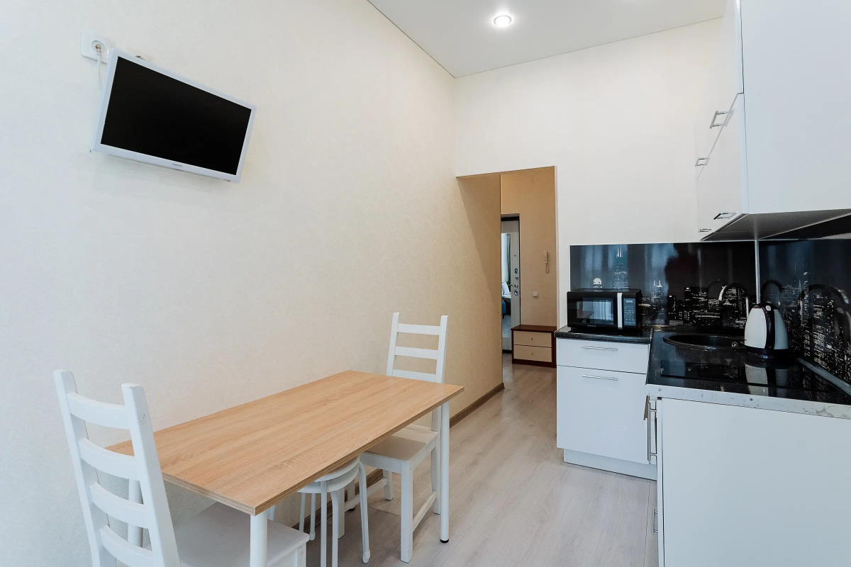 Апартаменты с отдельной кухней в ЖК Эрмитаж (Горсовет, Планета)