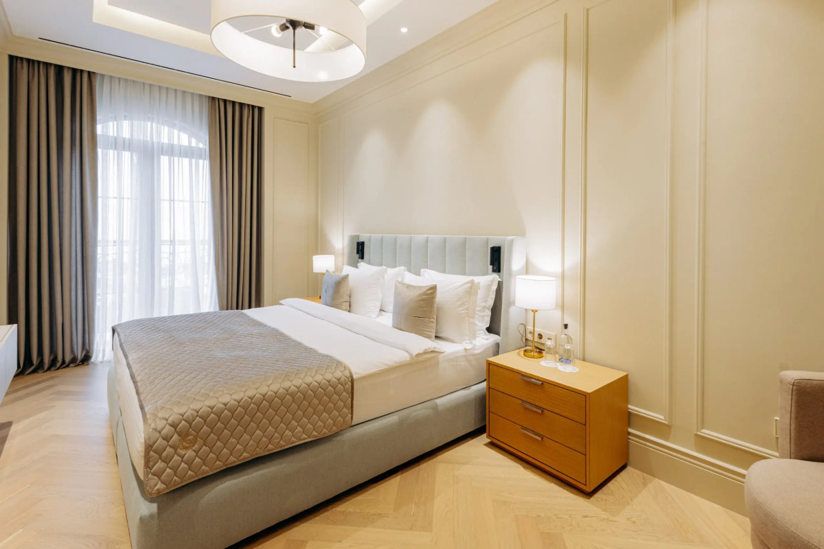 Апарт-отель Four Seasons