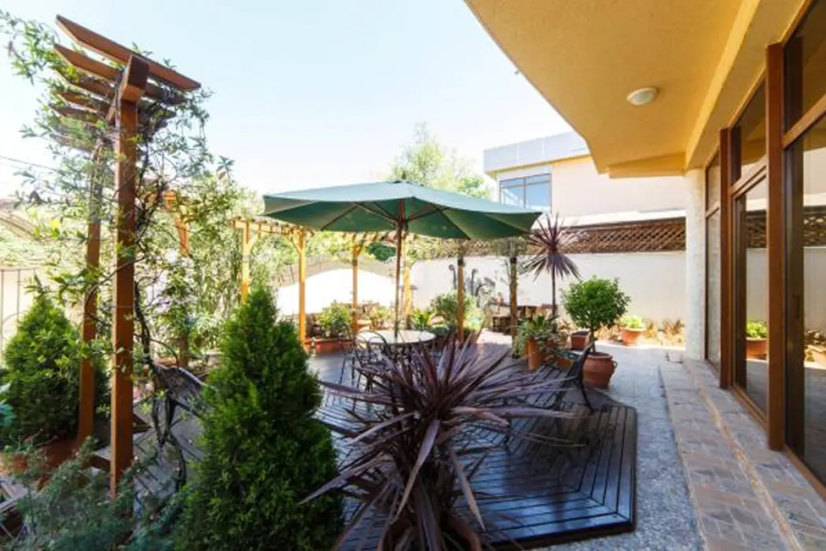 Гостевой Дом Лаура