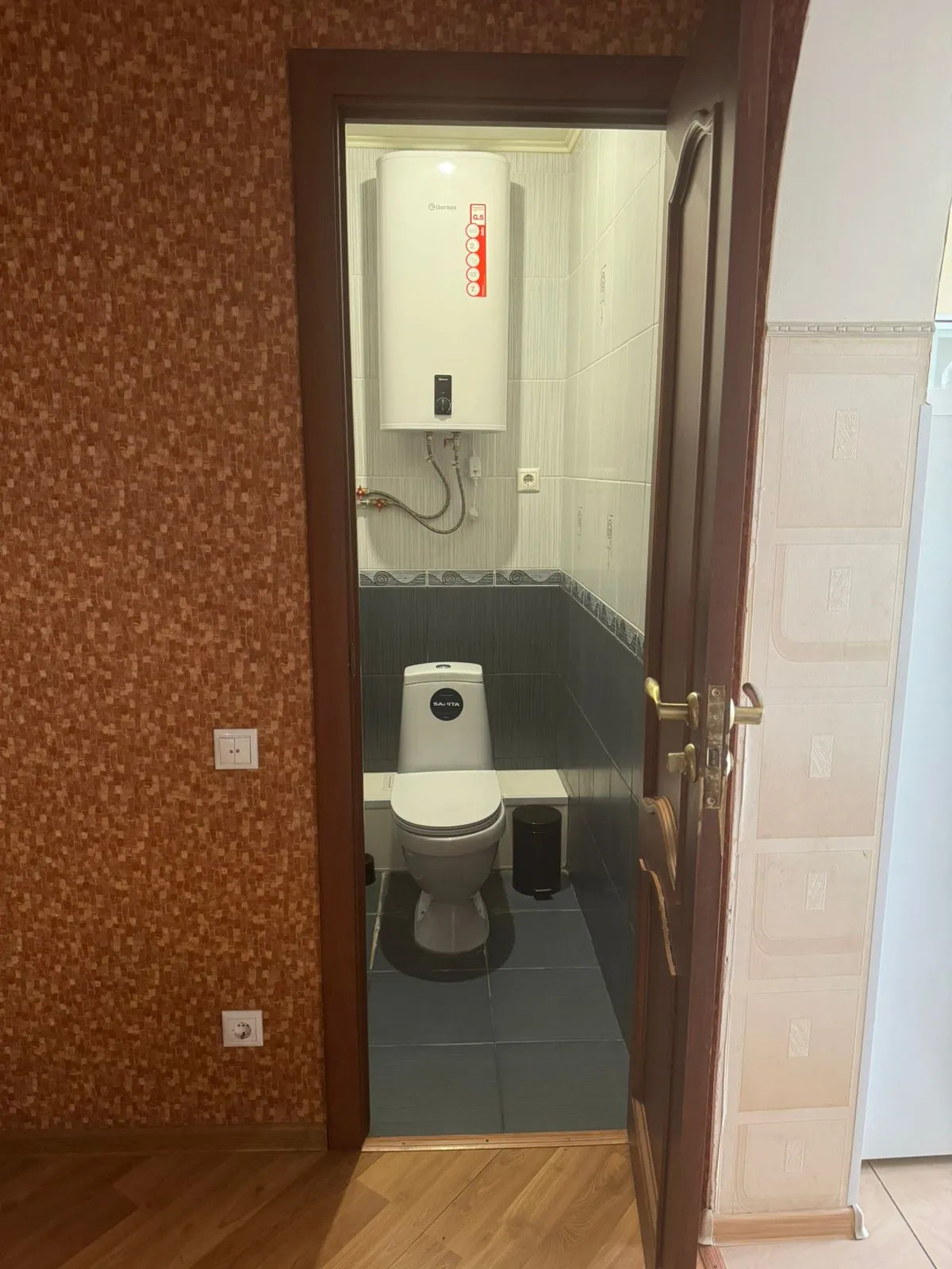 Апартаменты Мориса Тореза 79-38