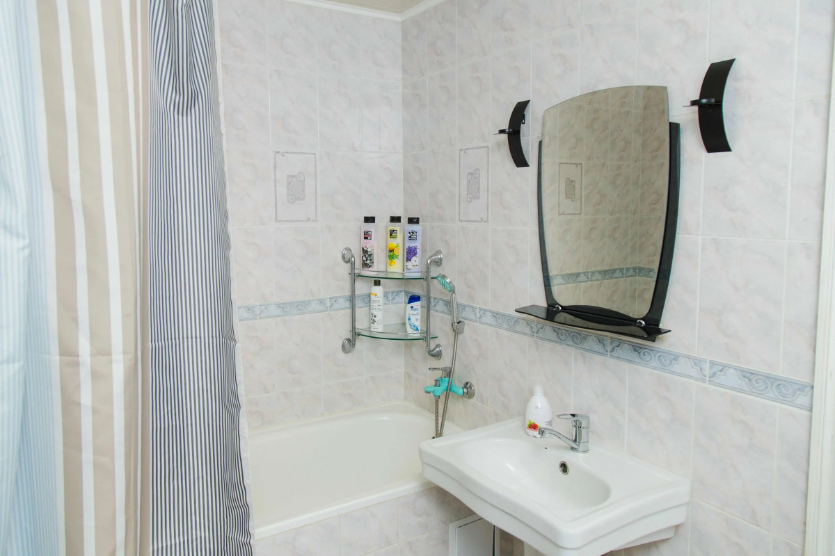 Апартаменты Дружба 2/3