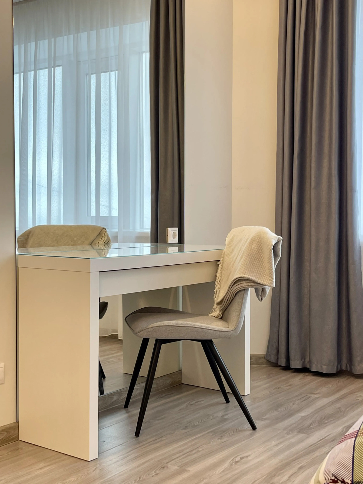 Апартаменты в доме бизнес-класса с видом на Золотой Мост