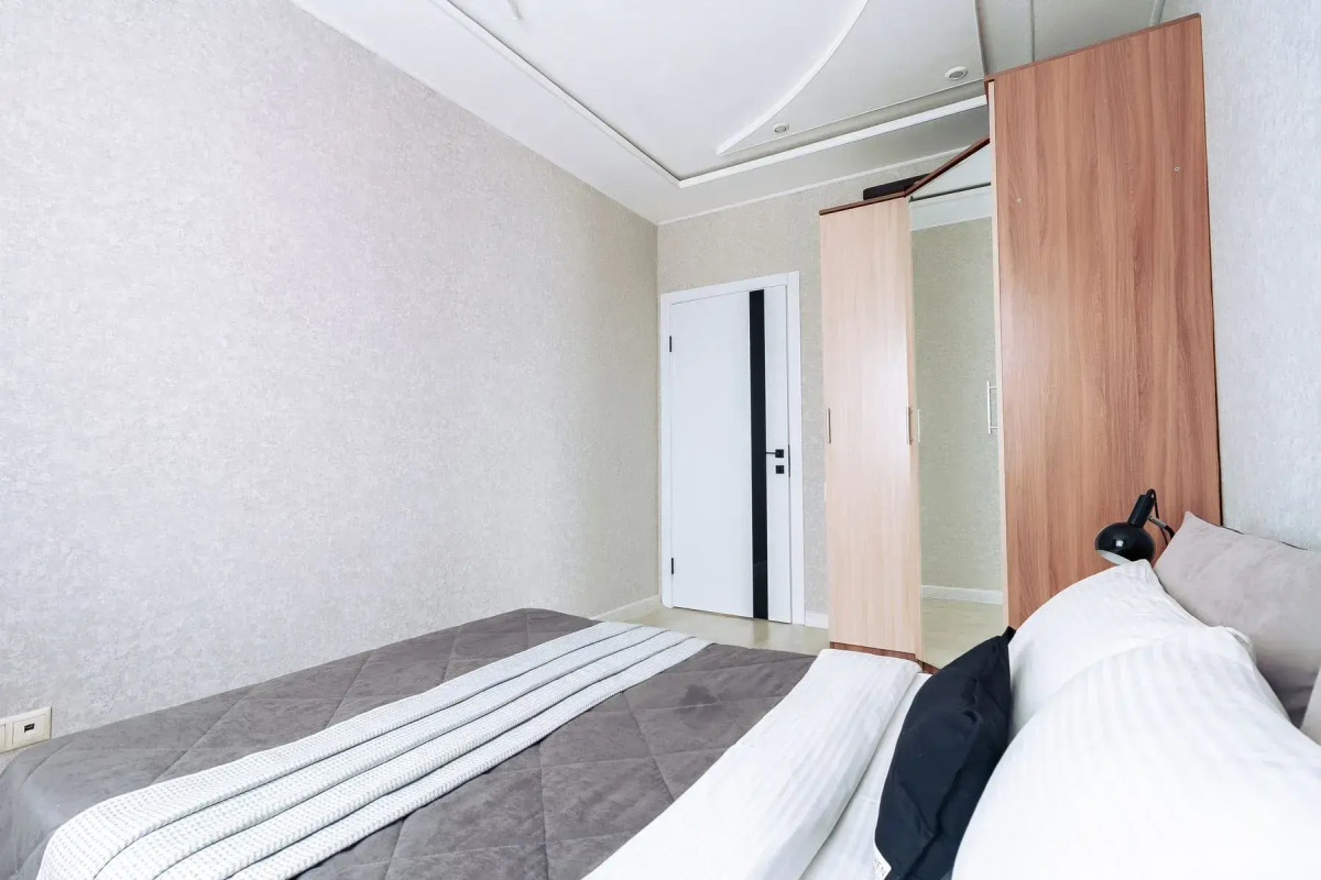 Апартаменты Пять Звезд у Ж/Д вокзала