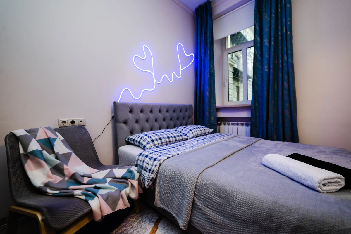 Апартаменты Жуковского 1/2/10 с2 (108)