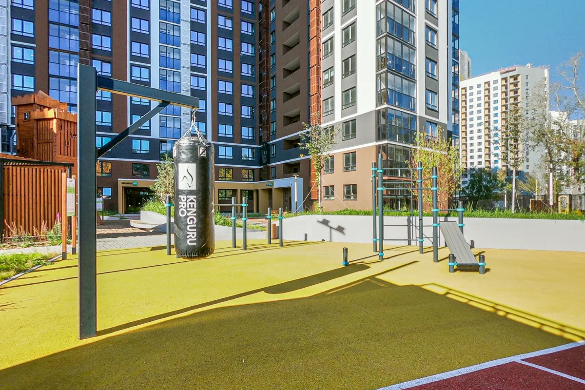 Апартаменты Stepanenkov на 8 марта 204Д (272/2)