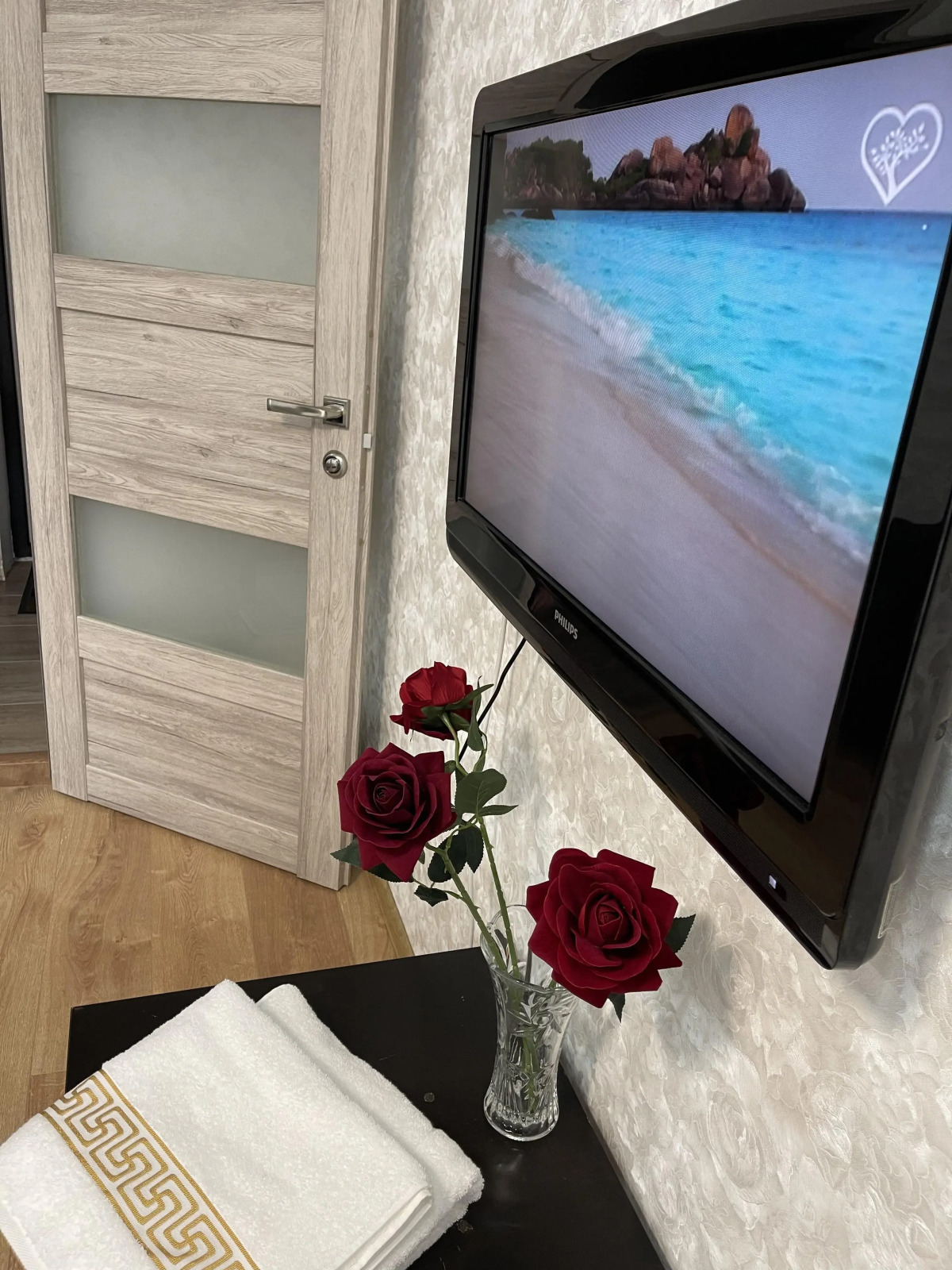 Апартаменты Hermes Пархоменко 133/5