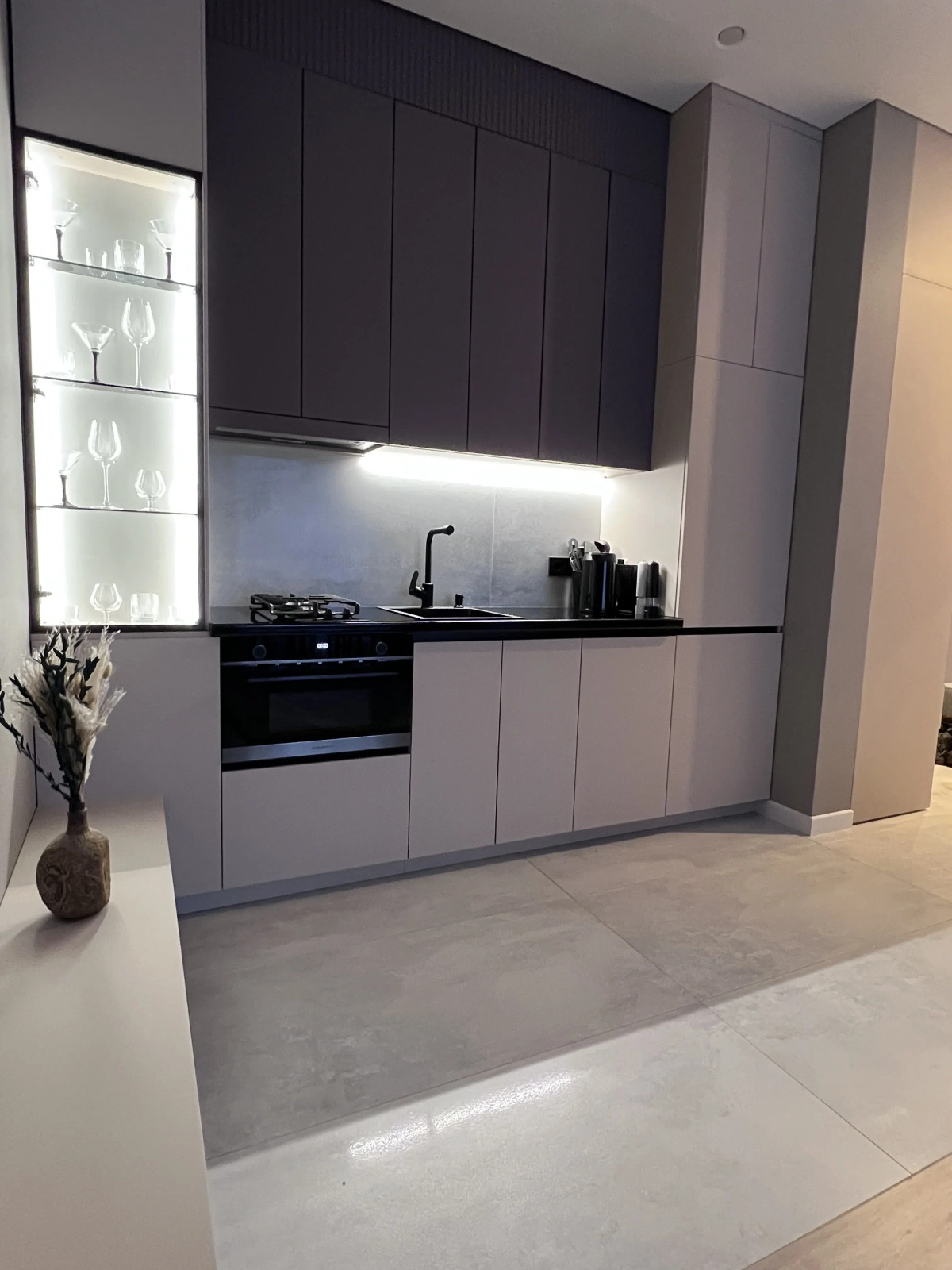 Квартира Новая евродвушка с дизайнерским ремонтом