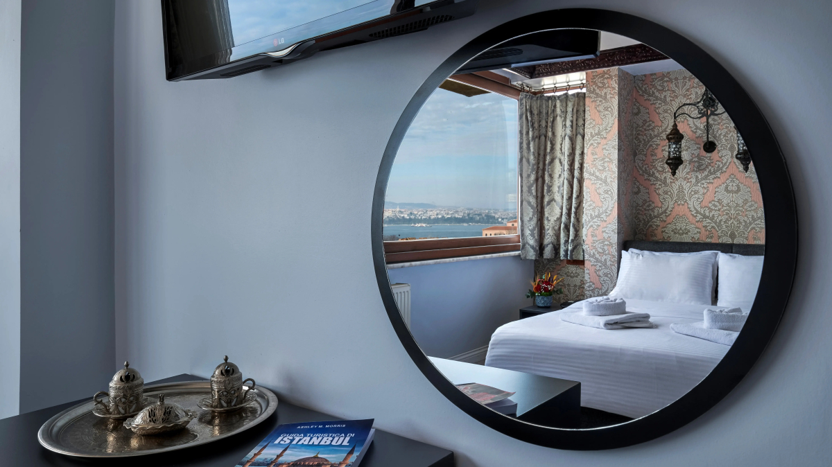 Mytra Hotel