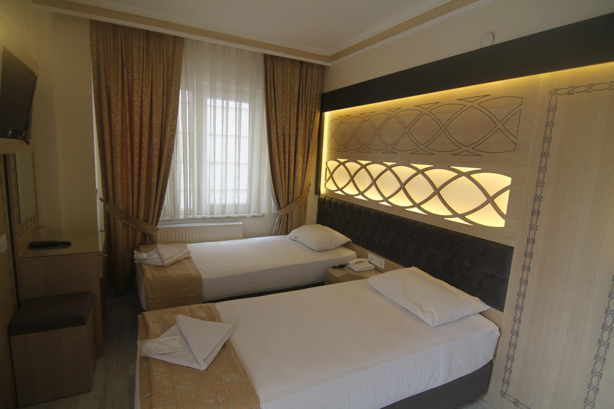 Отель Grand Liza