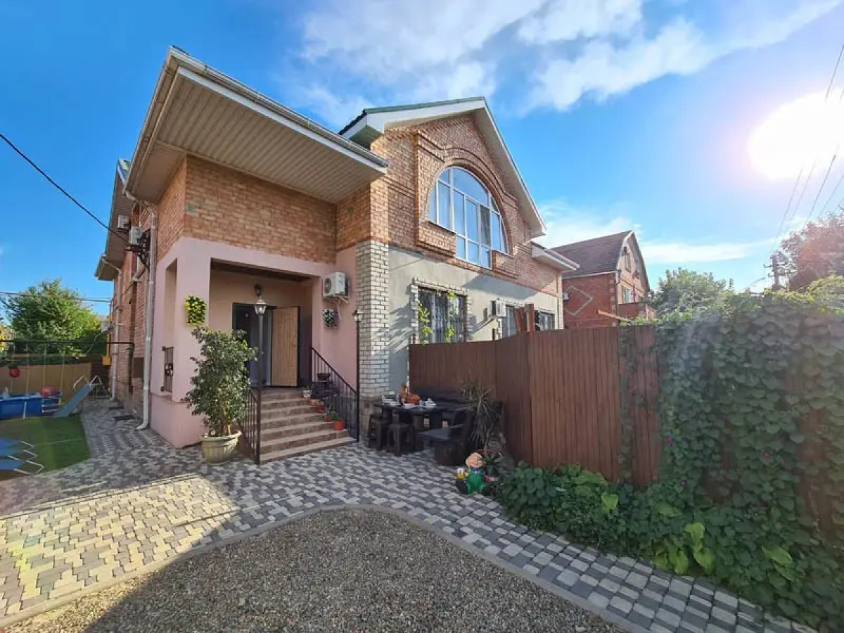 Отдельный коттедж Кубанский дворик 3