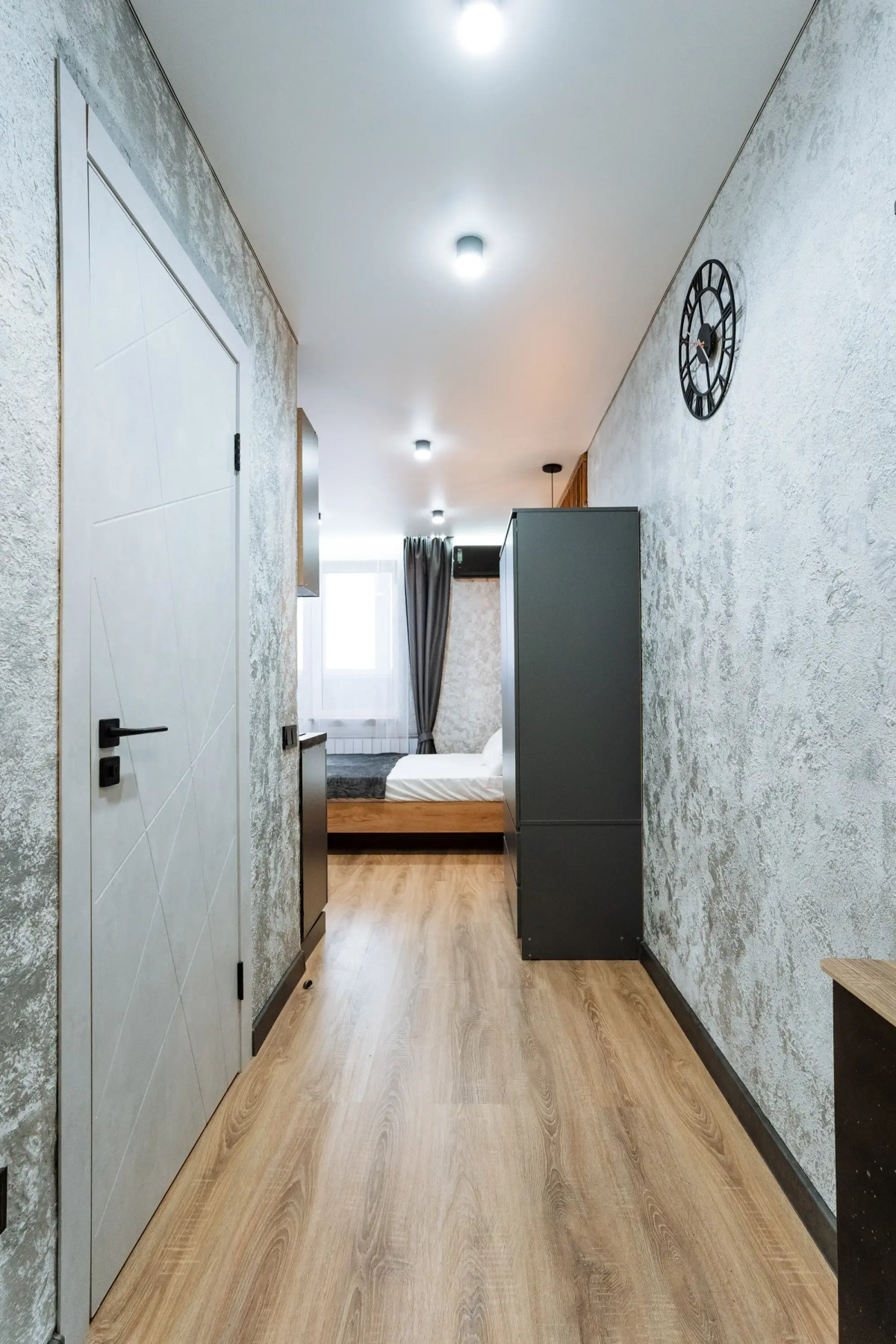 Квартира Уютная студия с дизайнерским ремонтом