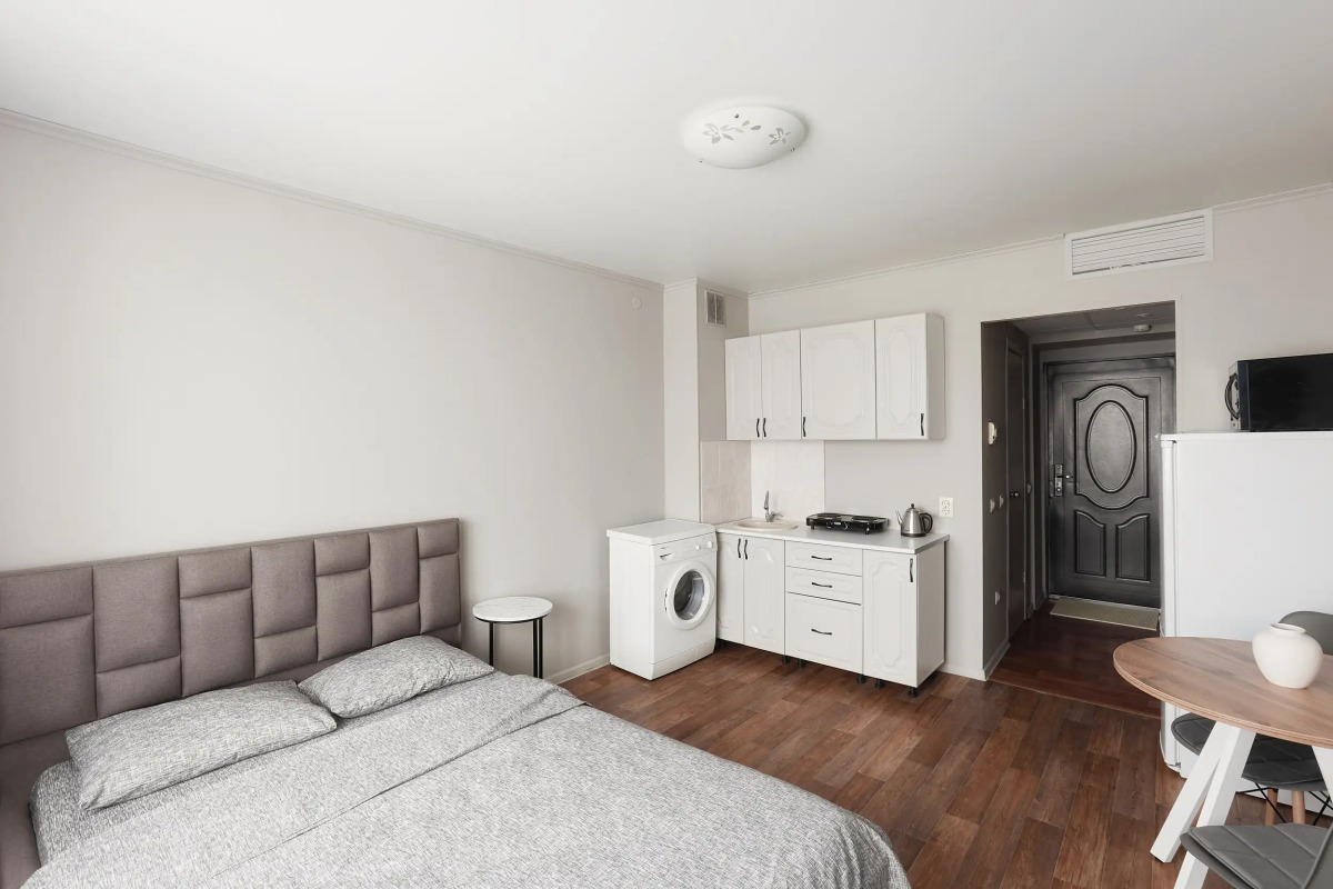 Апартаменты Пичугина 6 (12)