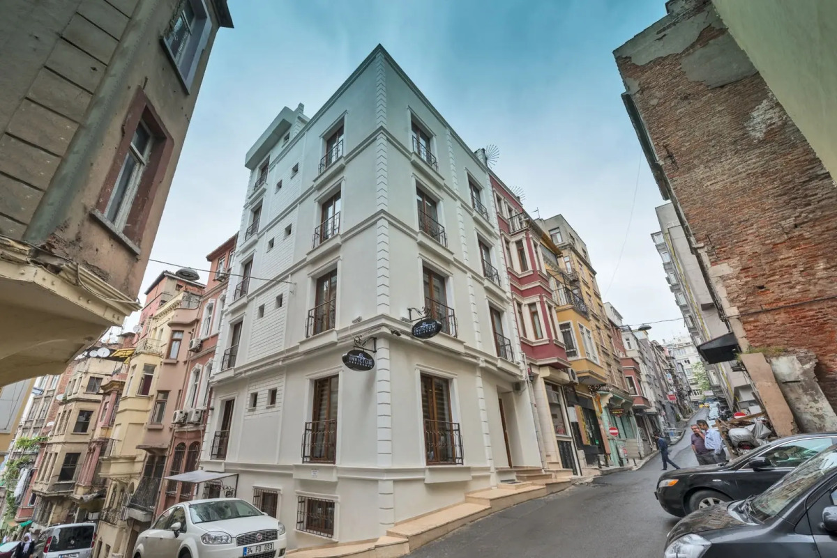 Апарт-отель Invictum Residence