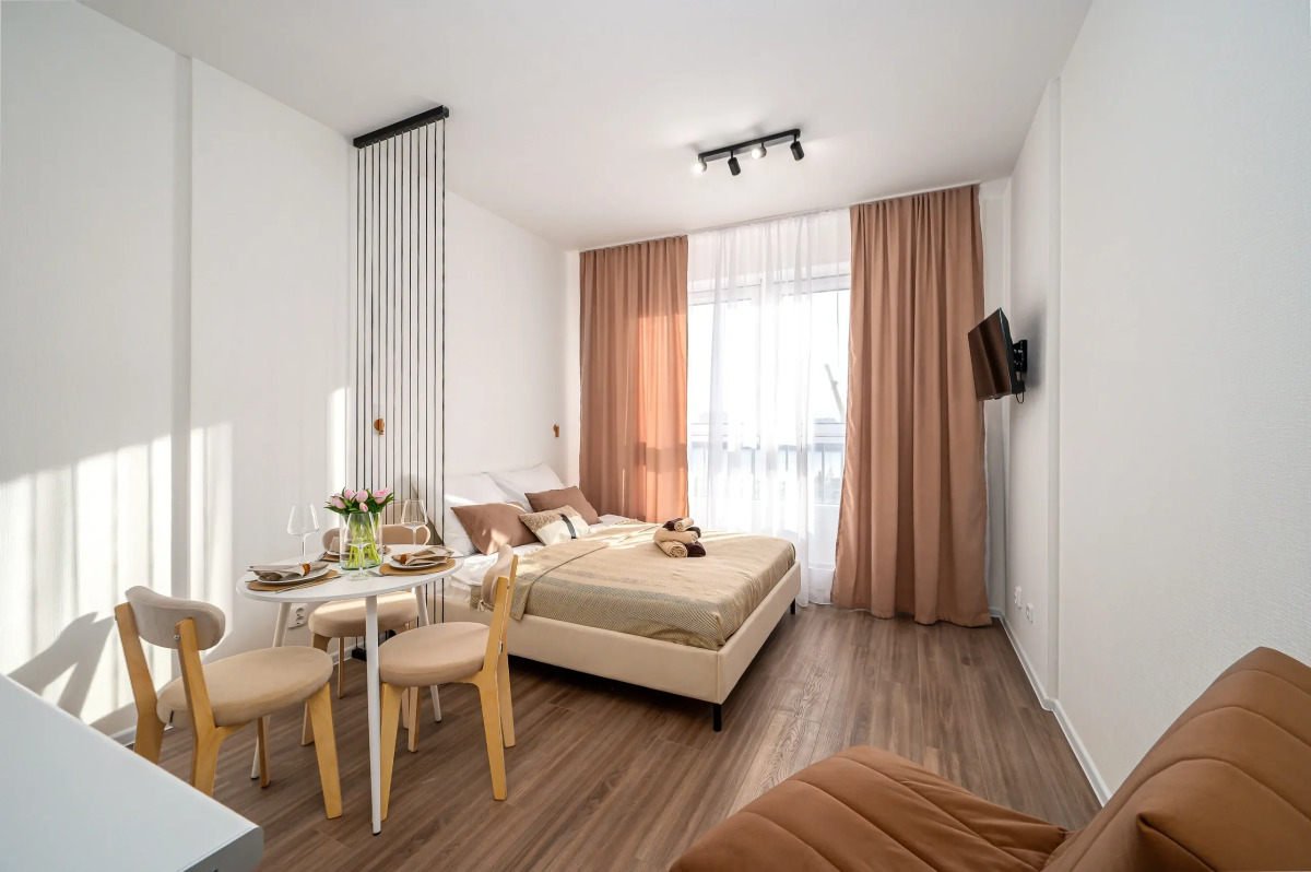 Апартаменты на Октябрьской набережной