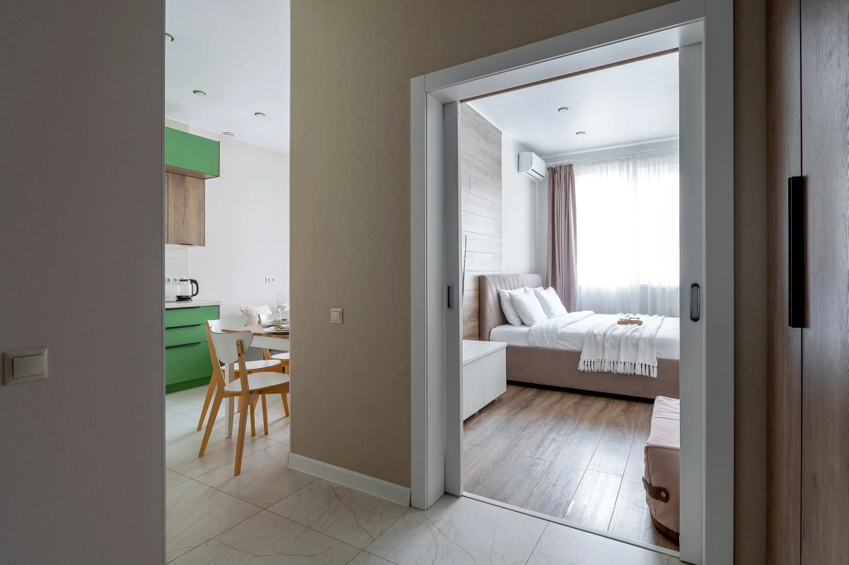 Апартаменты Red Apartments Арт Лайт Сити Моравия
