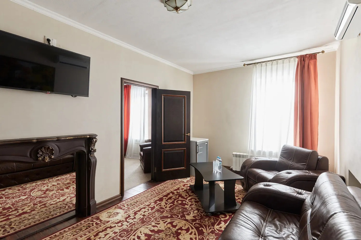 Отель ГРК Бристоль