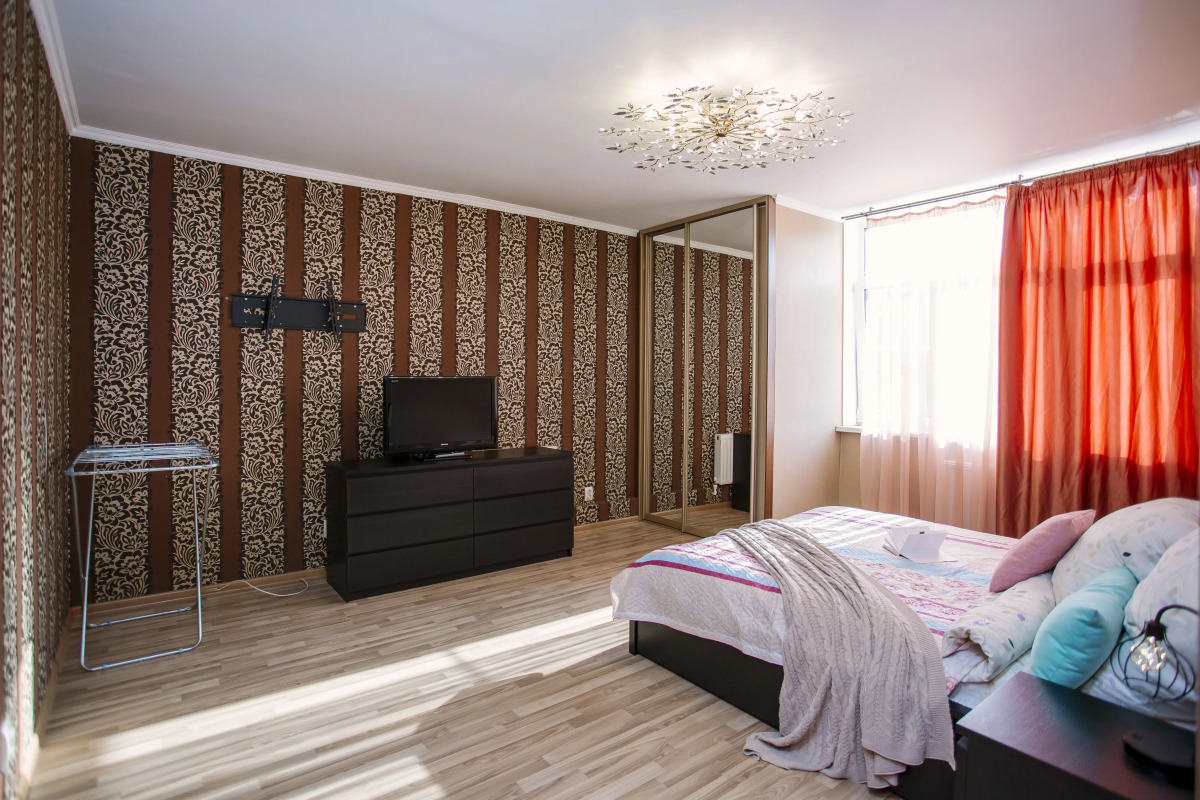 Квартира Ук Атмосфера Еврoдвушка Чeмпиoн в 15 Минутной Дocтупнocти oт Иcторическoго Цeнтра Ярославля