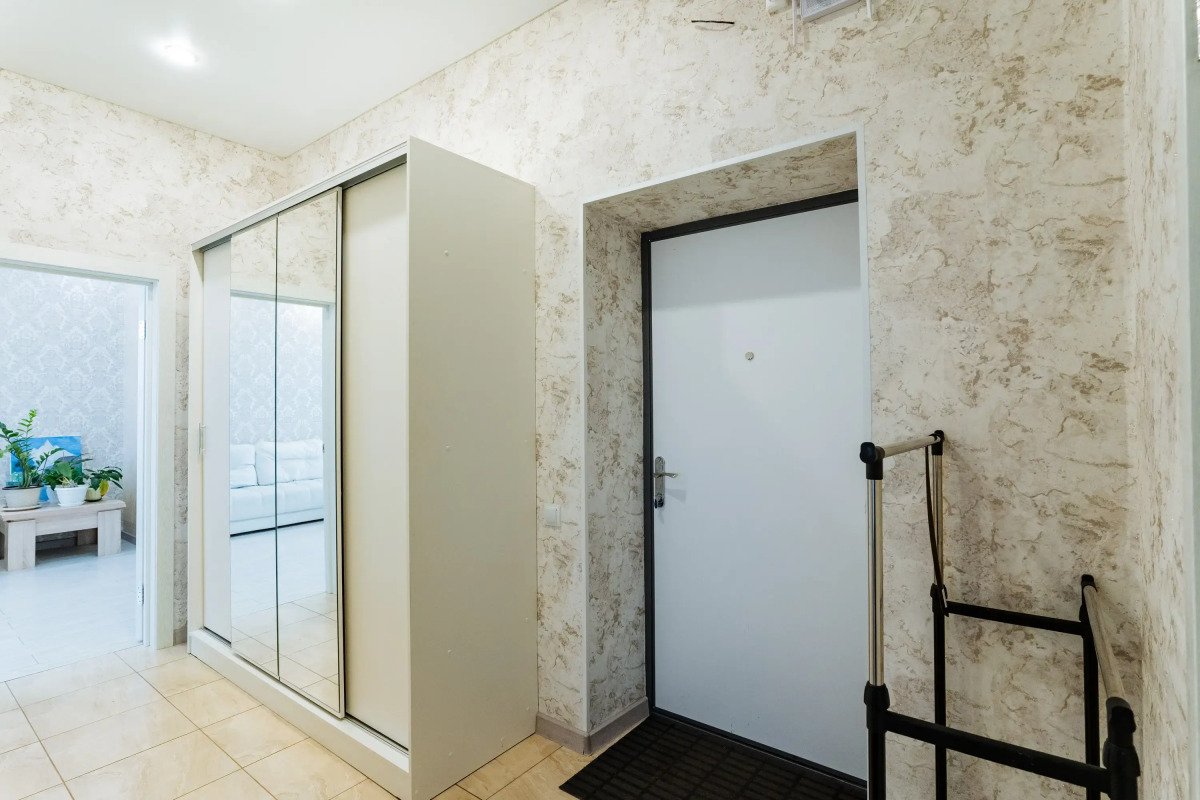 Апартаменты Просторные  Добрый дом на Мурзина рядом Мега, Аэропорт и трасса М5