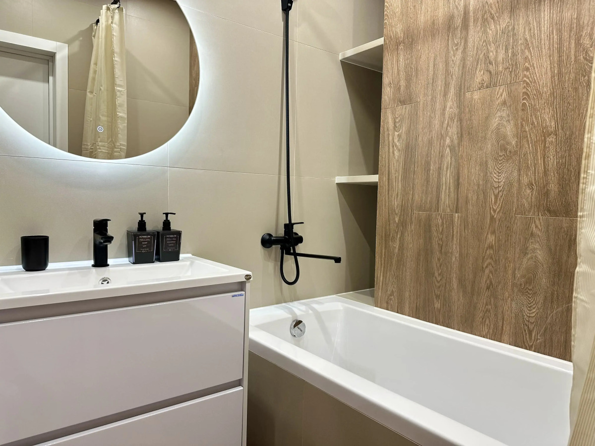 Квартира с панорамным видом на город и Русский мост