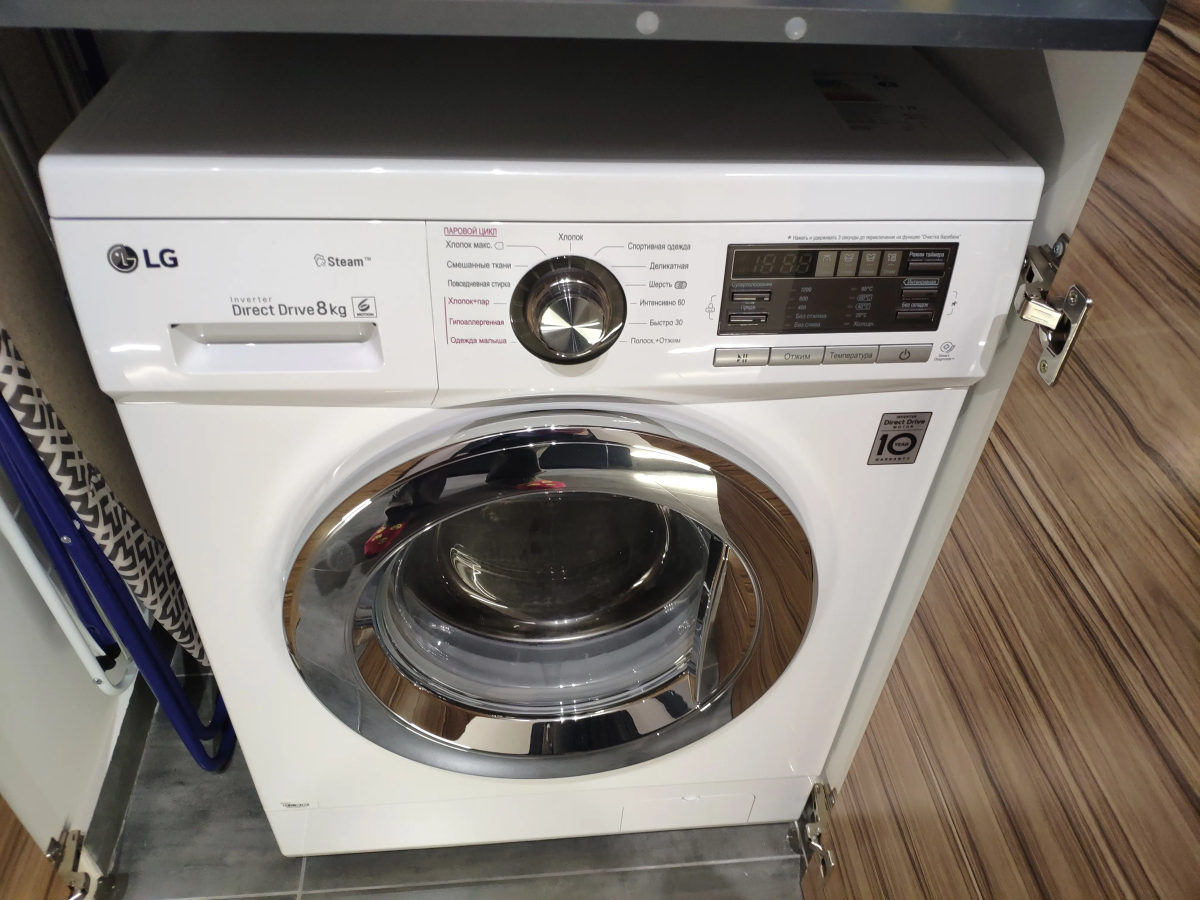 Апартаменты GoldenRing-Apartments, Свободы 52