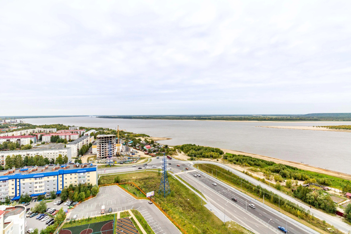 Апартаменты Диван-Кровать на берегу реки с потрясающим видом