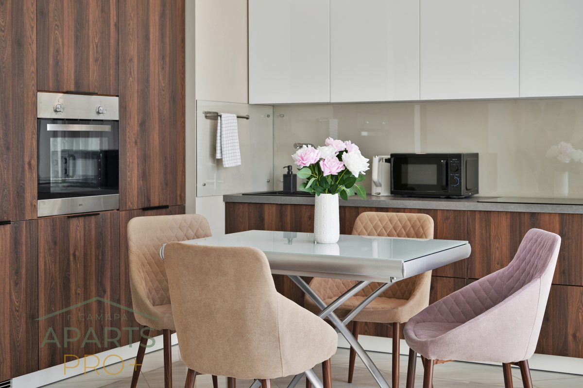 Квартира Aparts Pro Стильная евро 2-ком в центре Самары