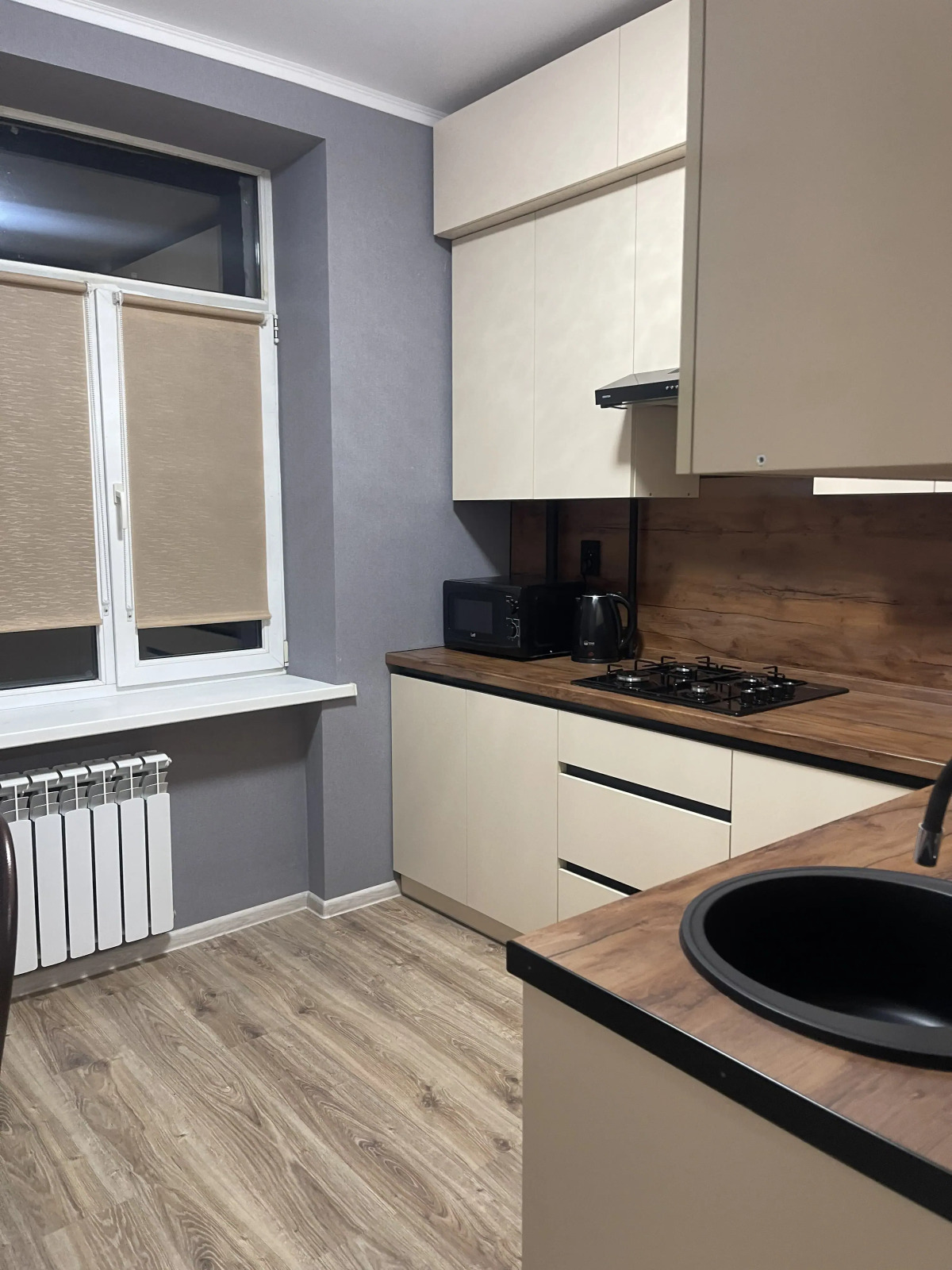 Квартира Двухкомнатная. Ворошилова 8а.