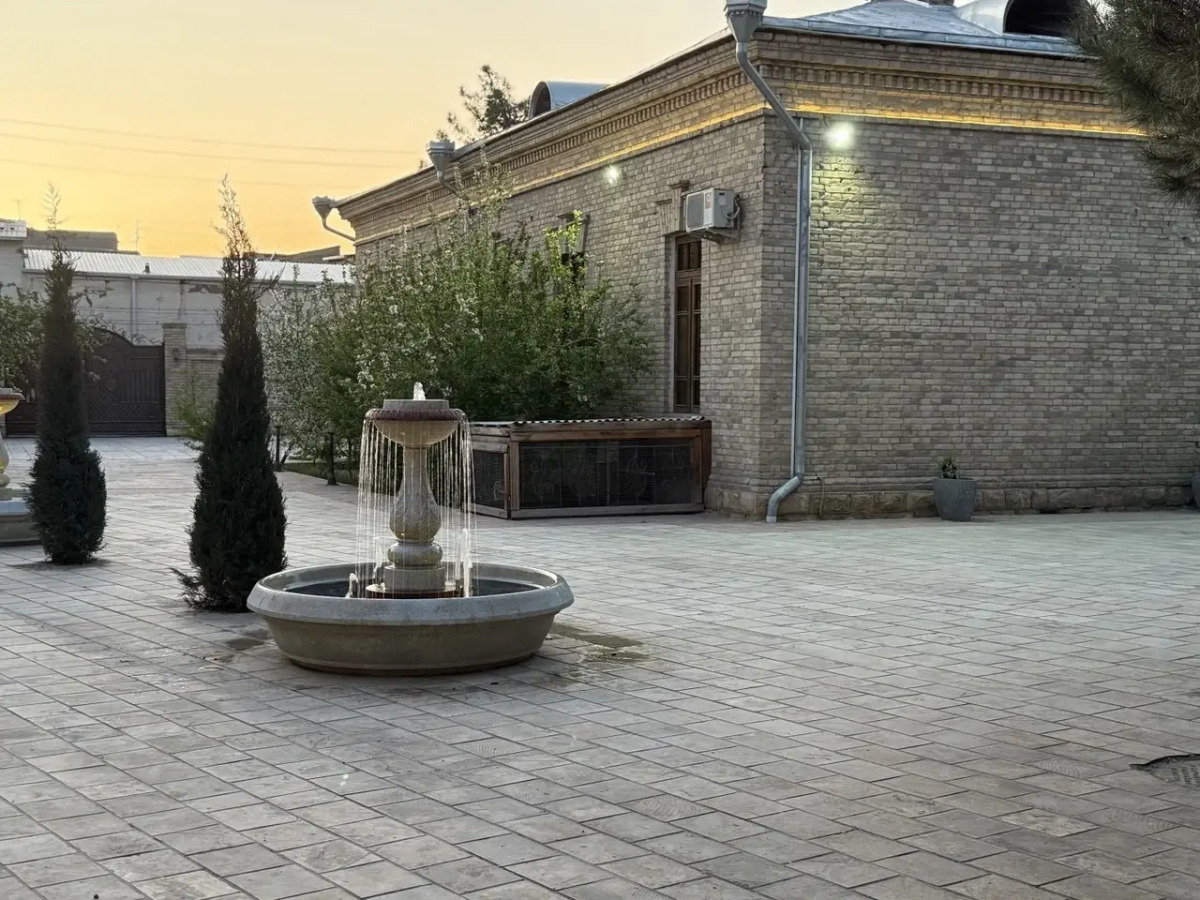 Отель Imperial Palace