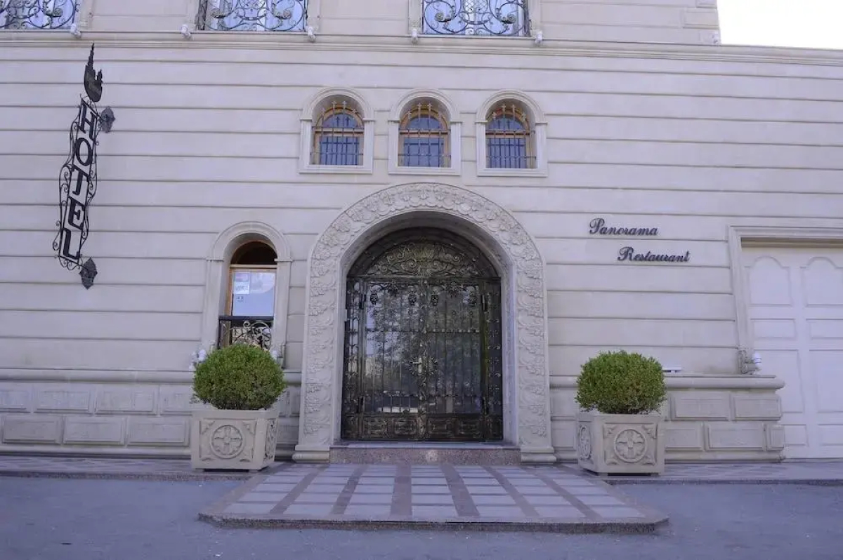 Отель East Legend Panorama