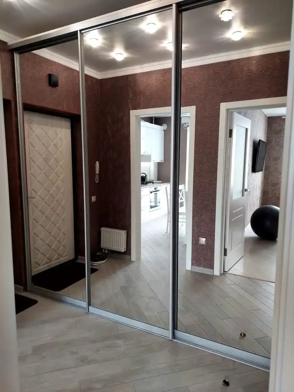 Квартира Уютная Квартира в Хорошем Районе Города