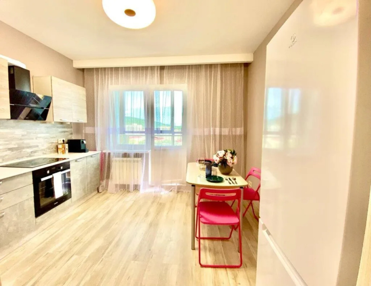 Апартаменты на Поповича 22