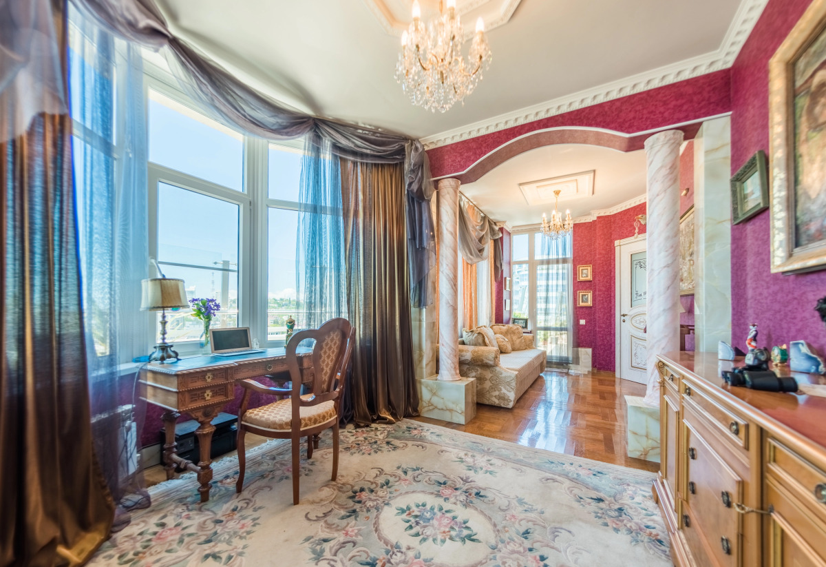 Вилла пентхаус с бассейном