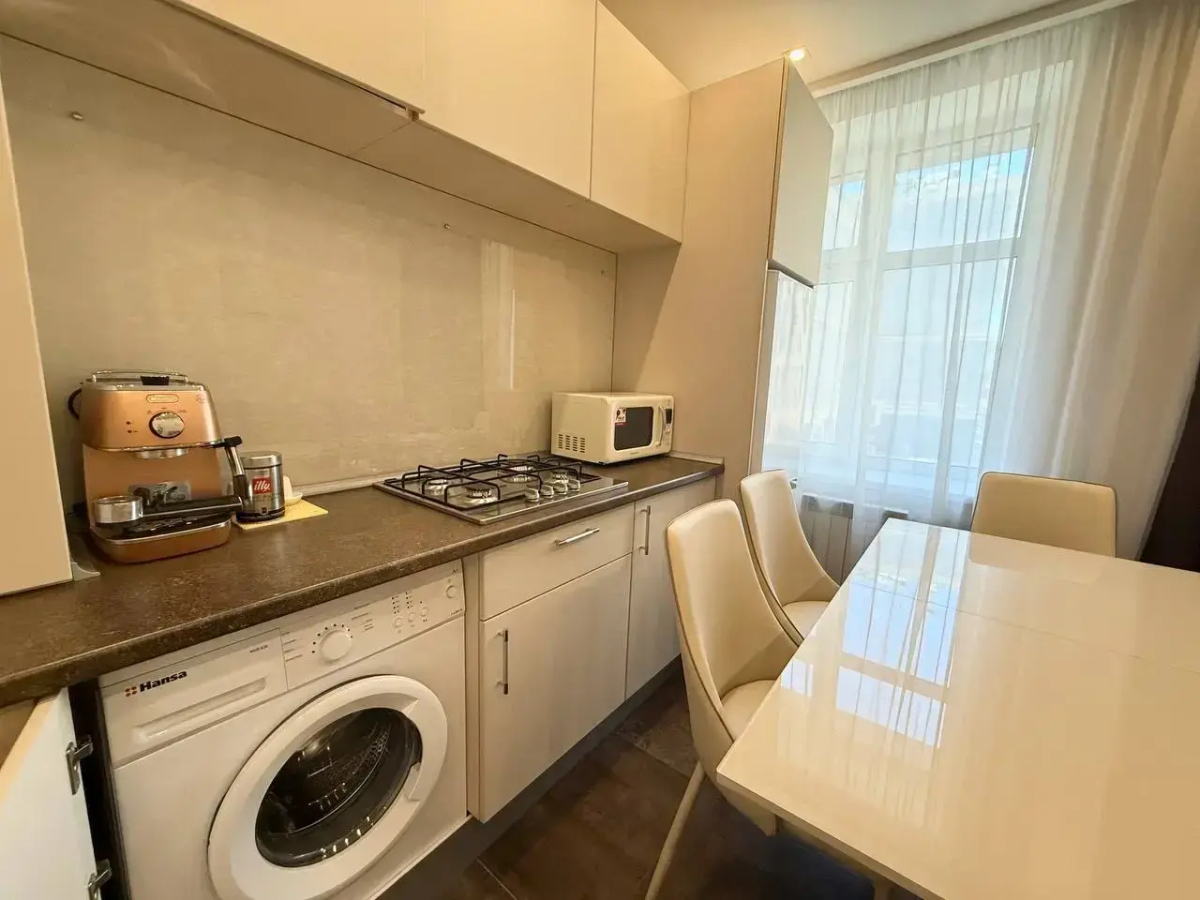 Апартаменты Deluxe c двумя спальнями и сан. узлами на Баумана ApartKazan