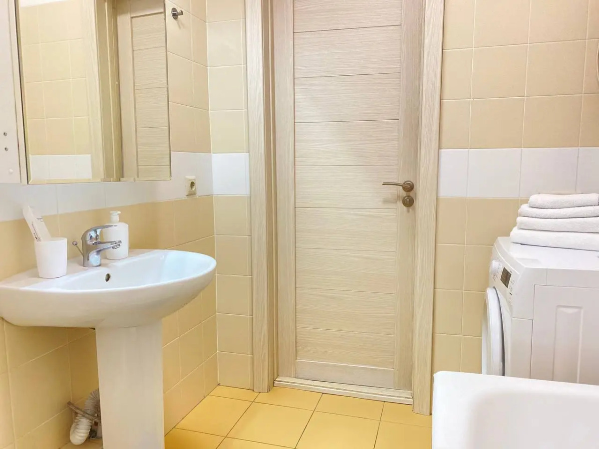 Апартаменты Сакко и Ванцетти 77