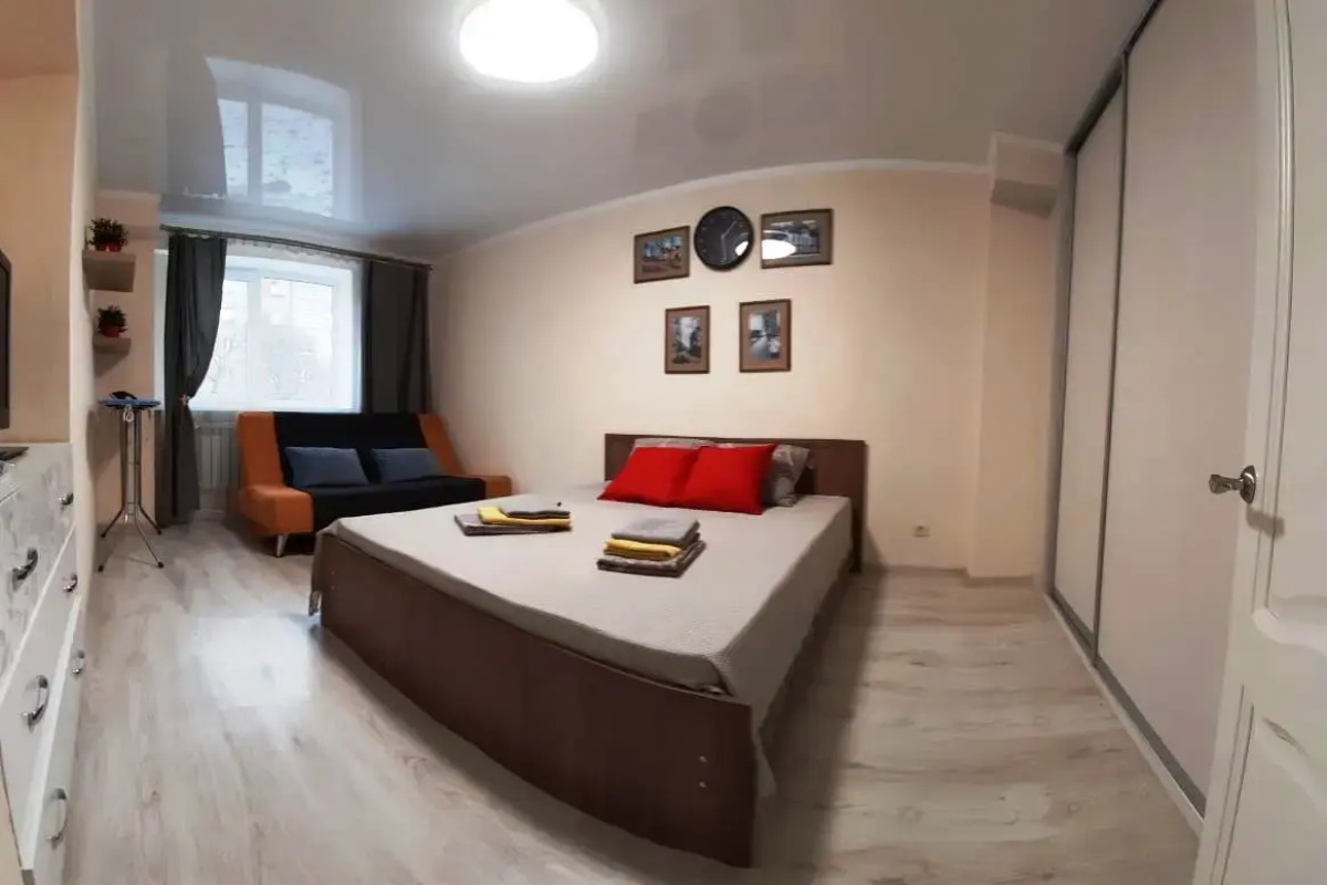 Квартира на Горького 12