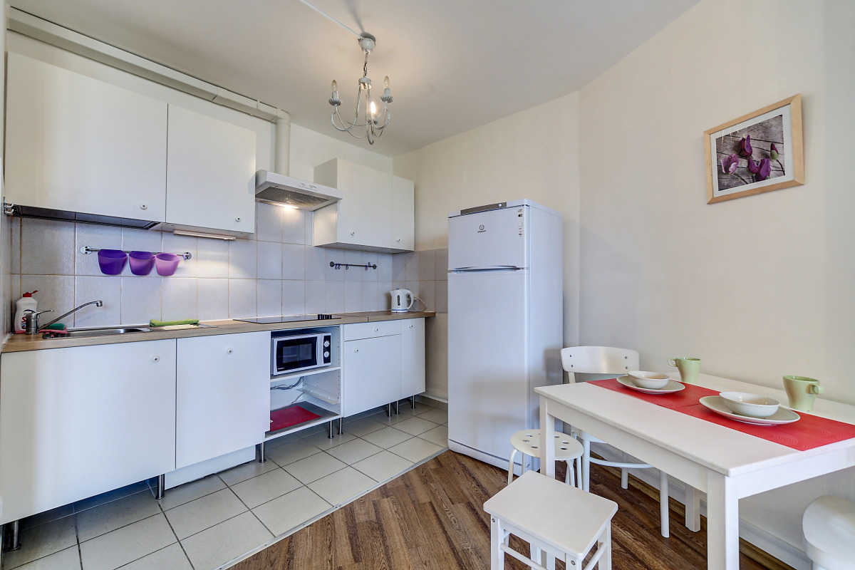 Апартаменты Гости Любят у метро Московская на Космонавтов