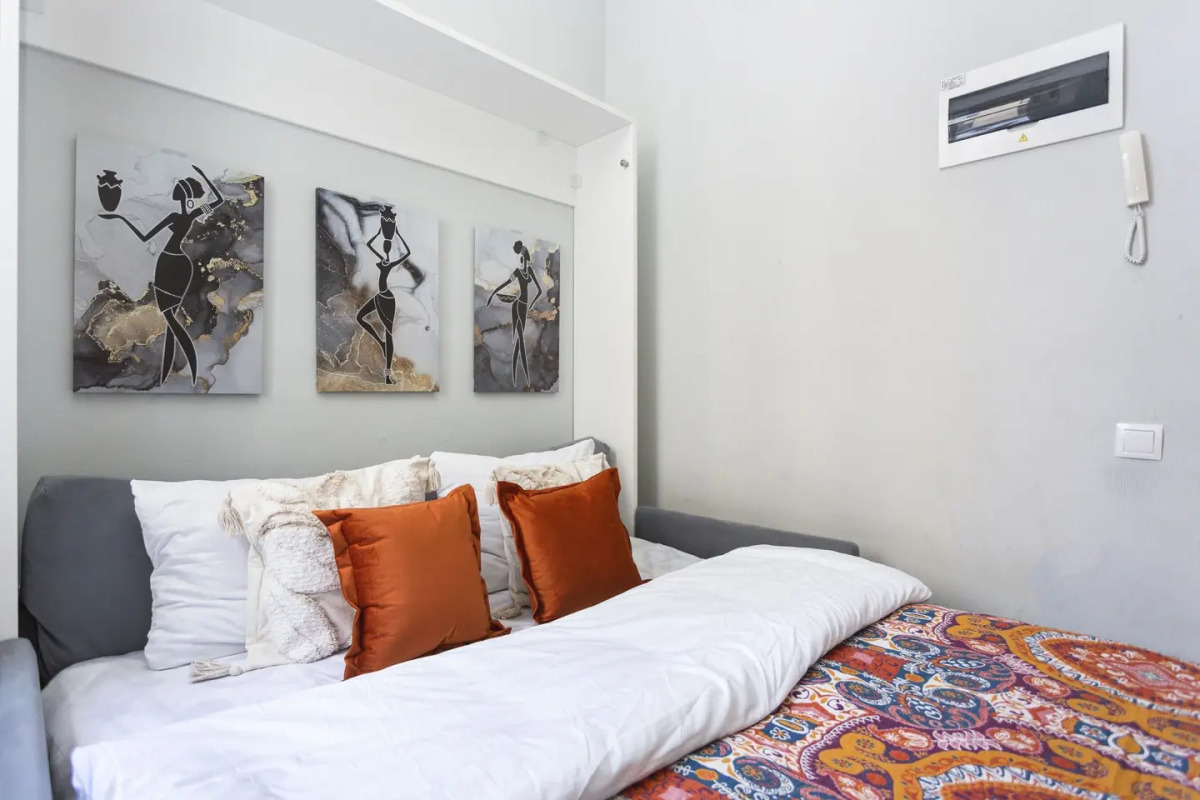 Квартира на Клинской 8с1