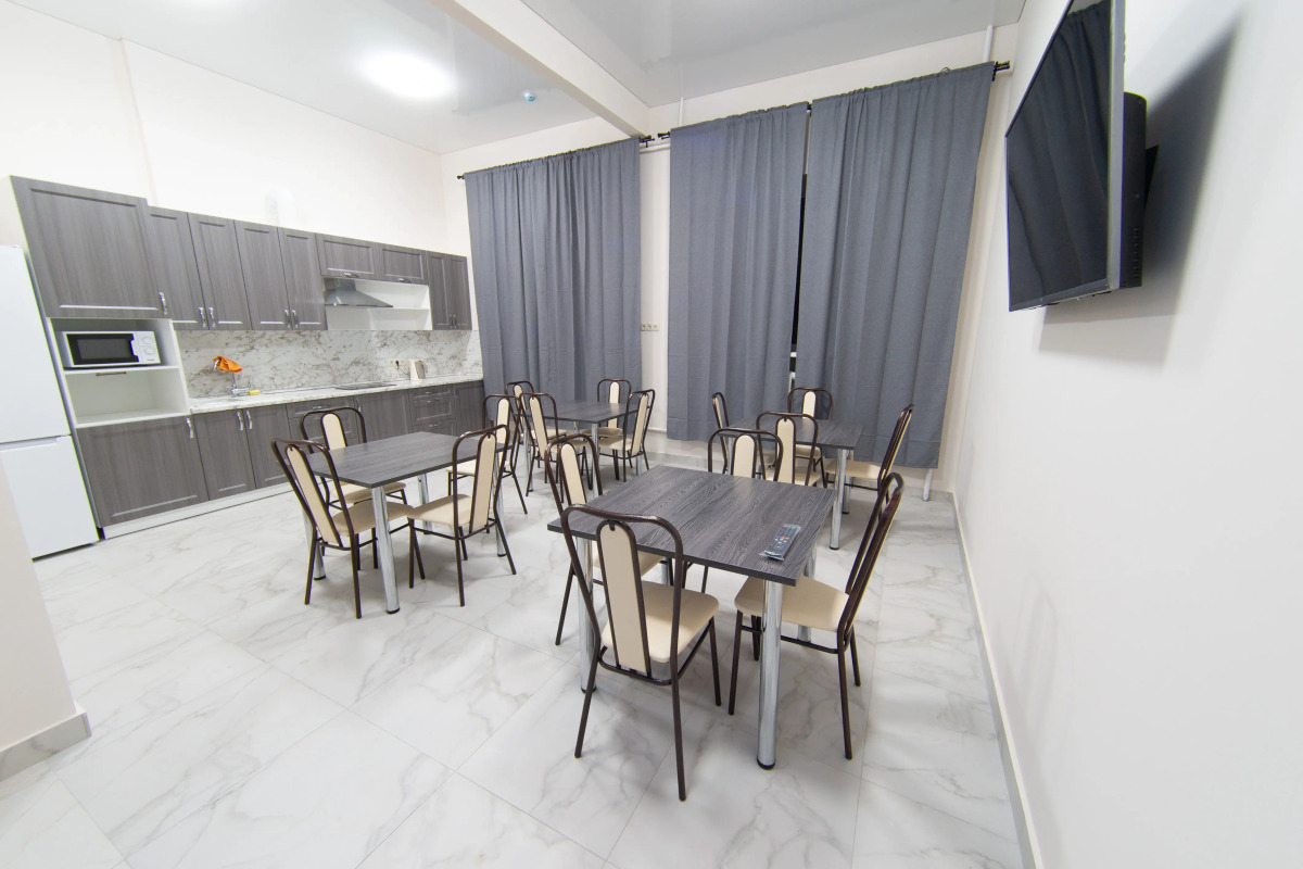 Мебелированные комнаты Rадость