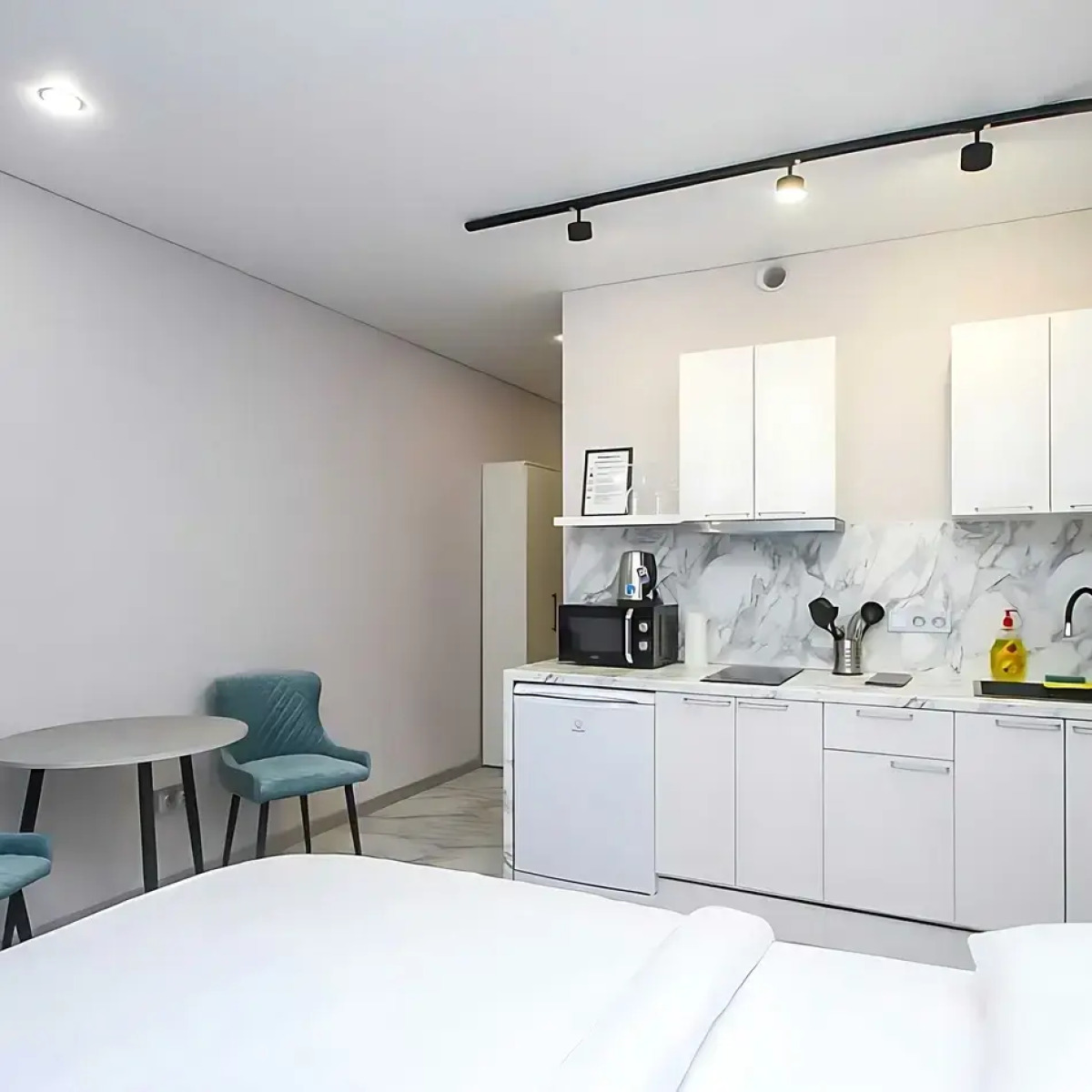 Апартаменты на 30 Лет Победы 42к1