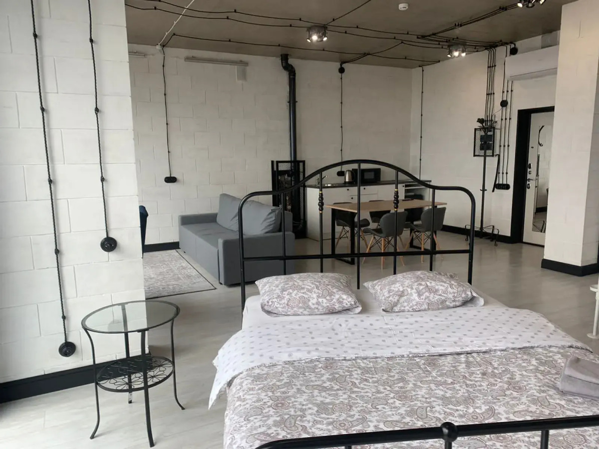 Апартаменты 1503 Верхнеторговая площадь 4