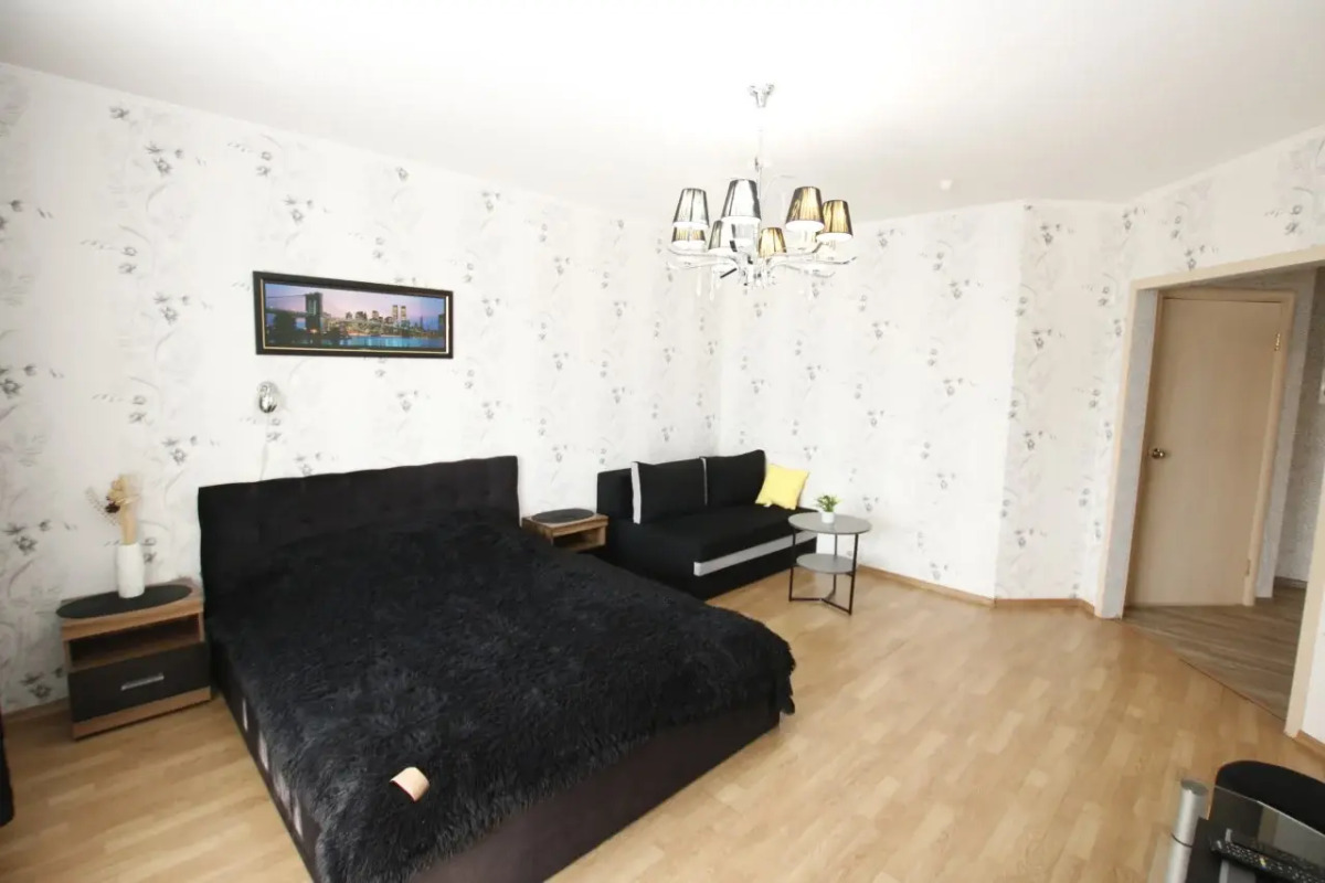 Апартаменты Юлиуса Фучика 9