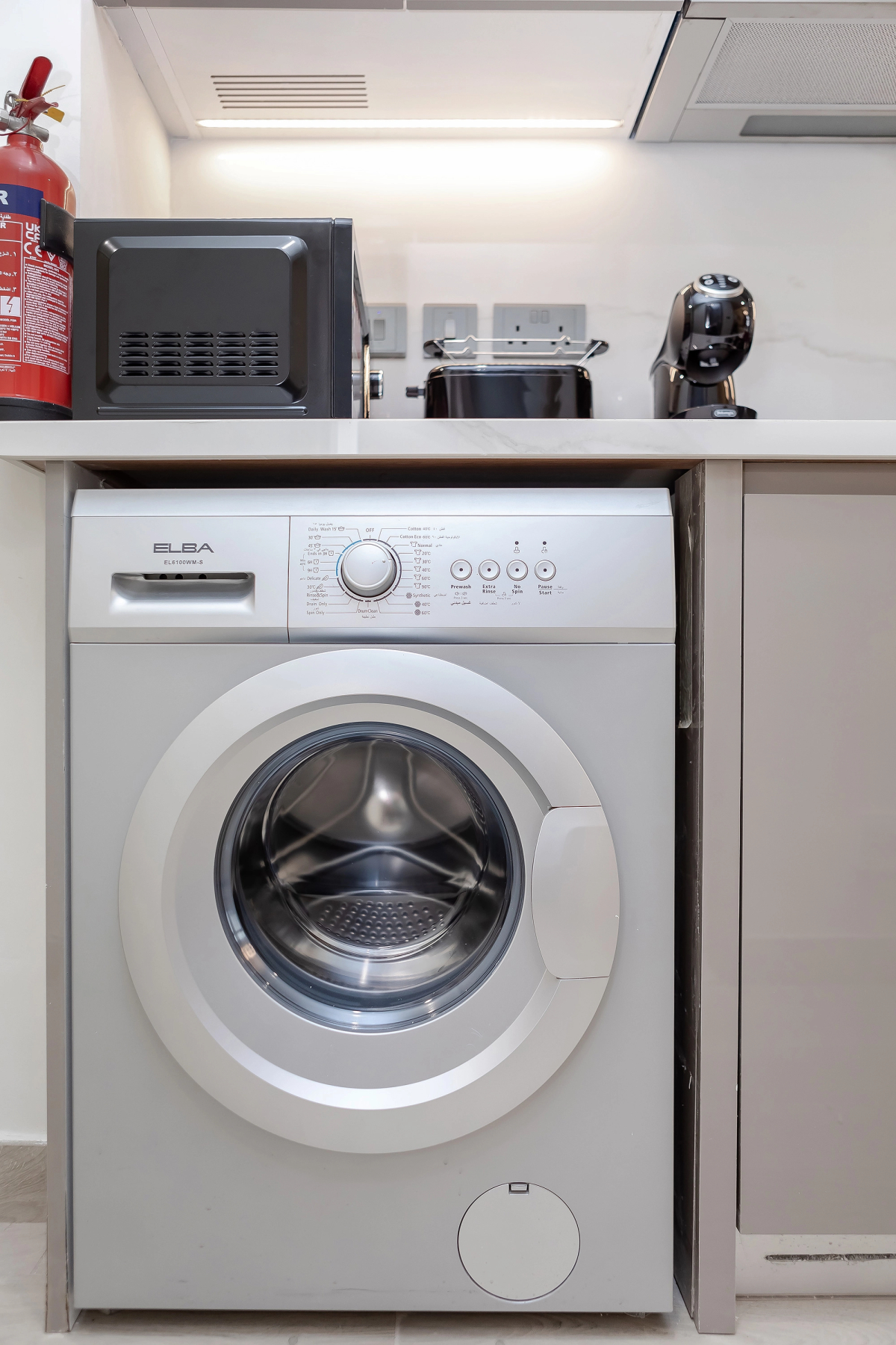 Апартаменты Modern studio in Azizi Riviera