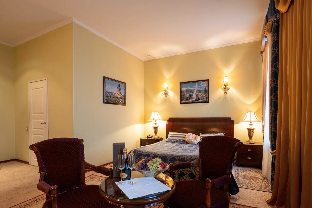 Меблированные комнаты Ажур Классик