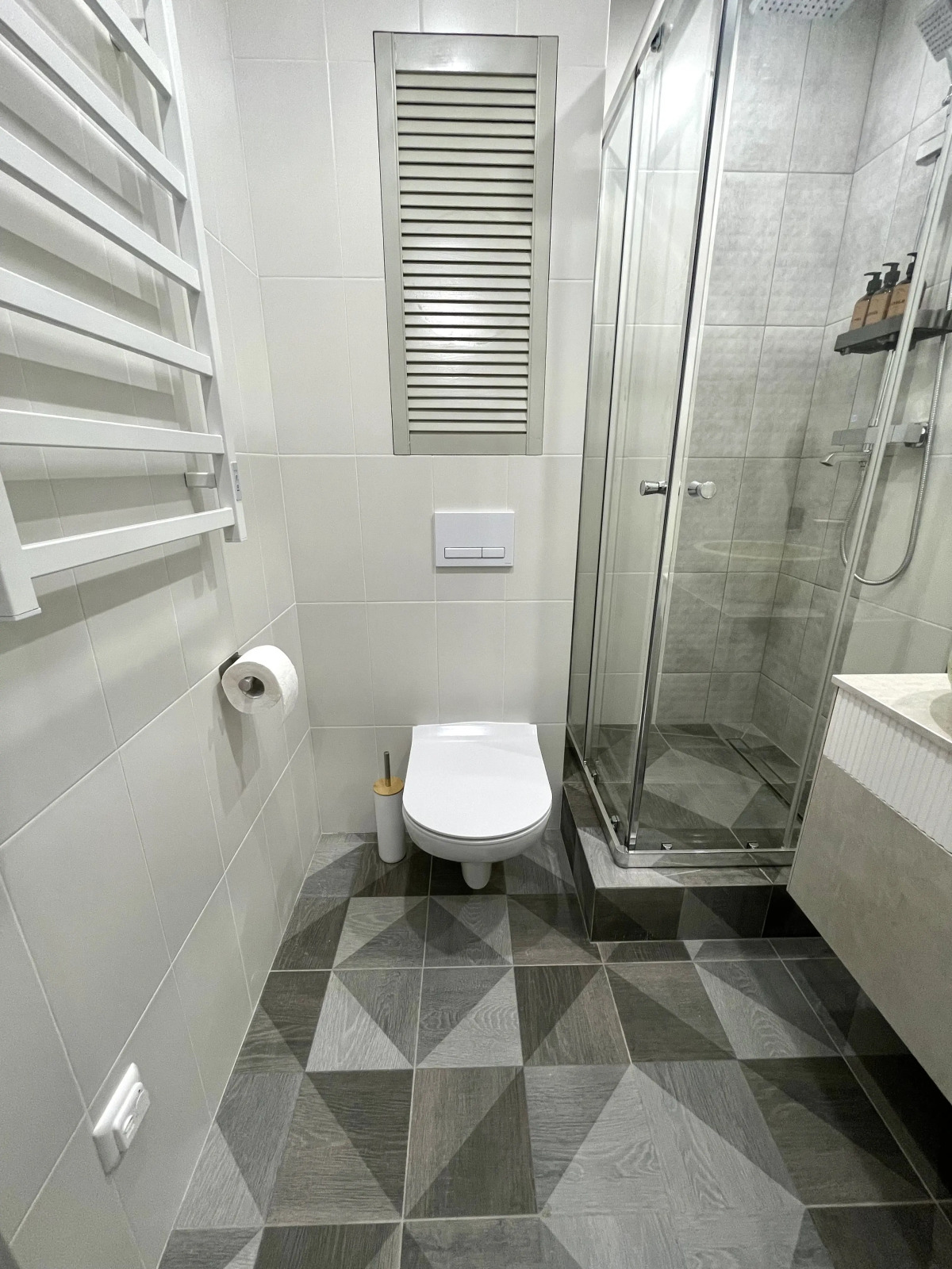 Квартира новая в тихом центре в доме комфорт-класса