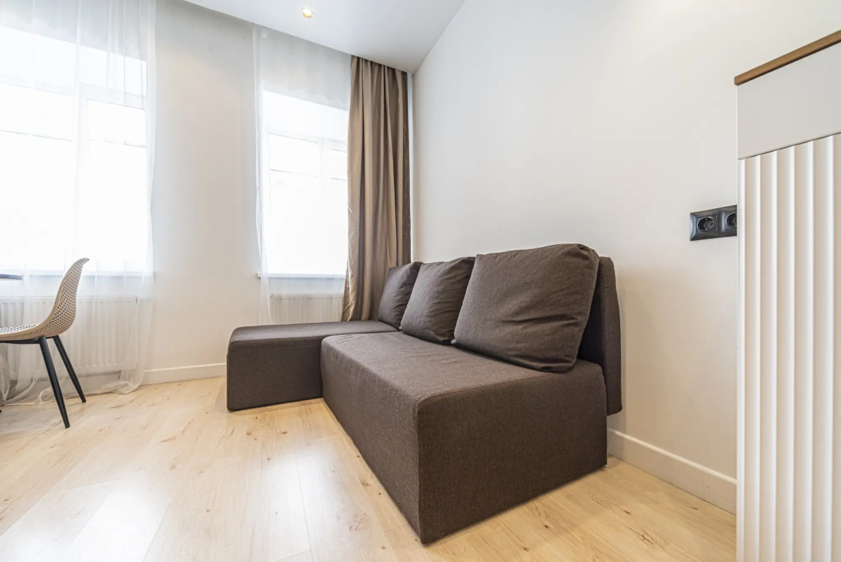 Апартаменты на 4 линии Васильевского Острова 51