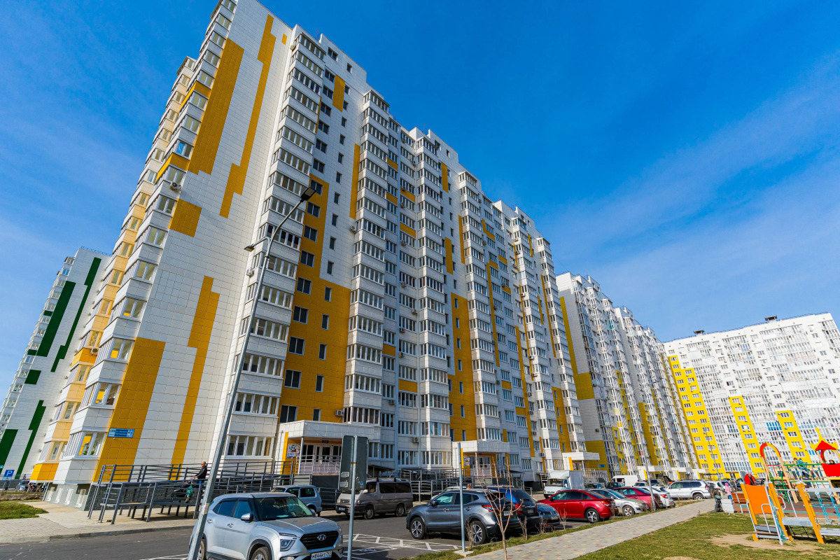 Апартаменты Светлые Недалеко от Моря от LetoApart