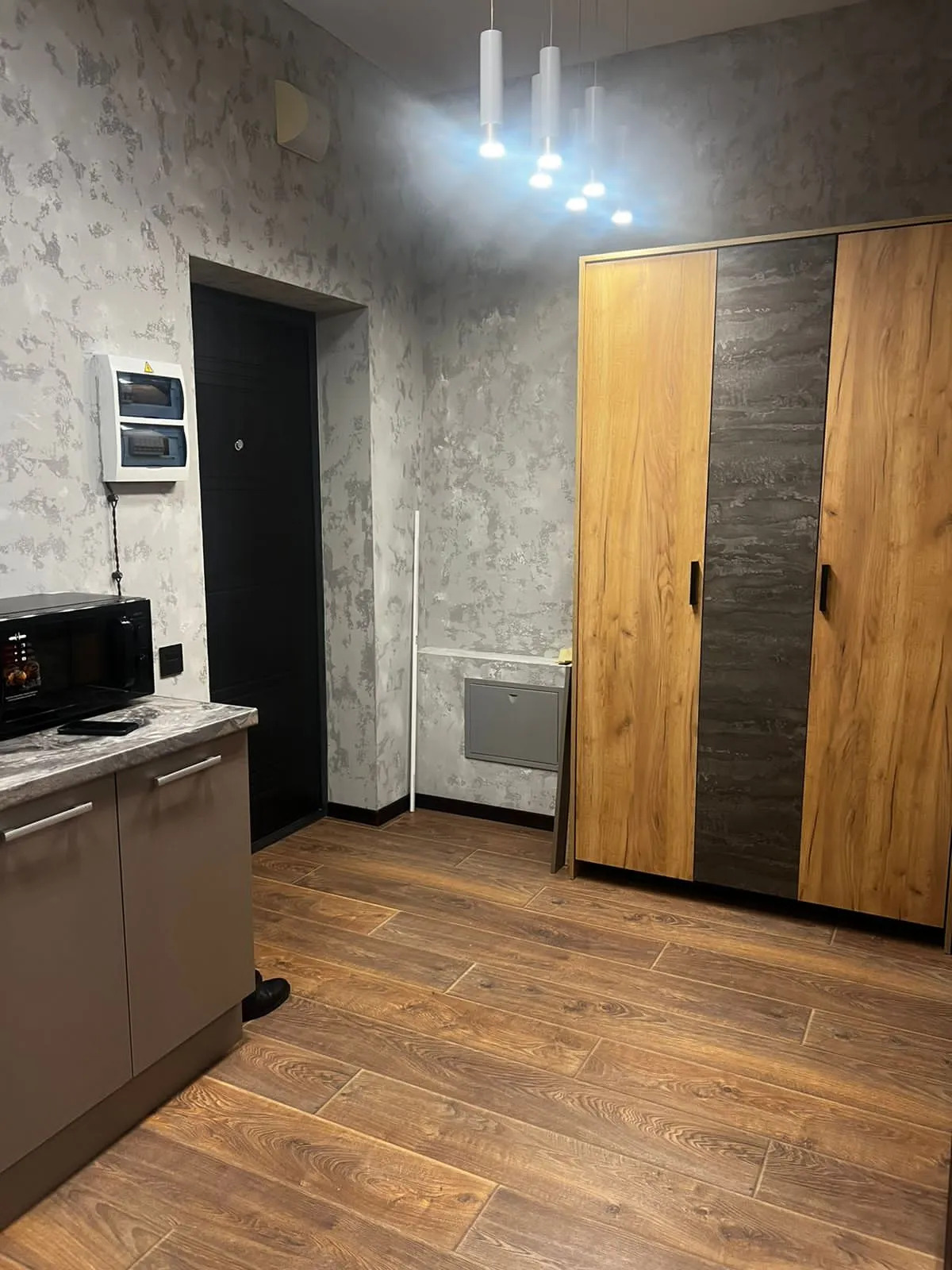 Апартаменты 1002 Верхнеторговая Площадь 4