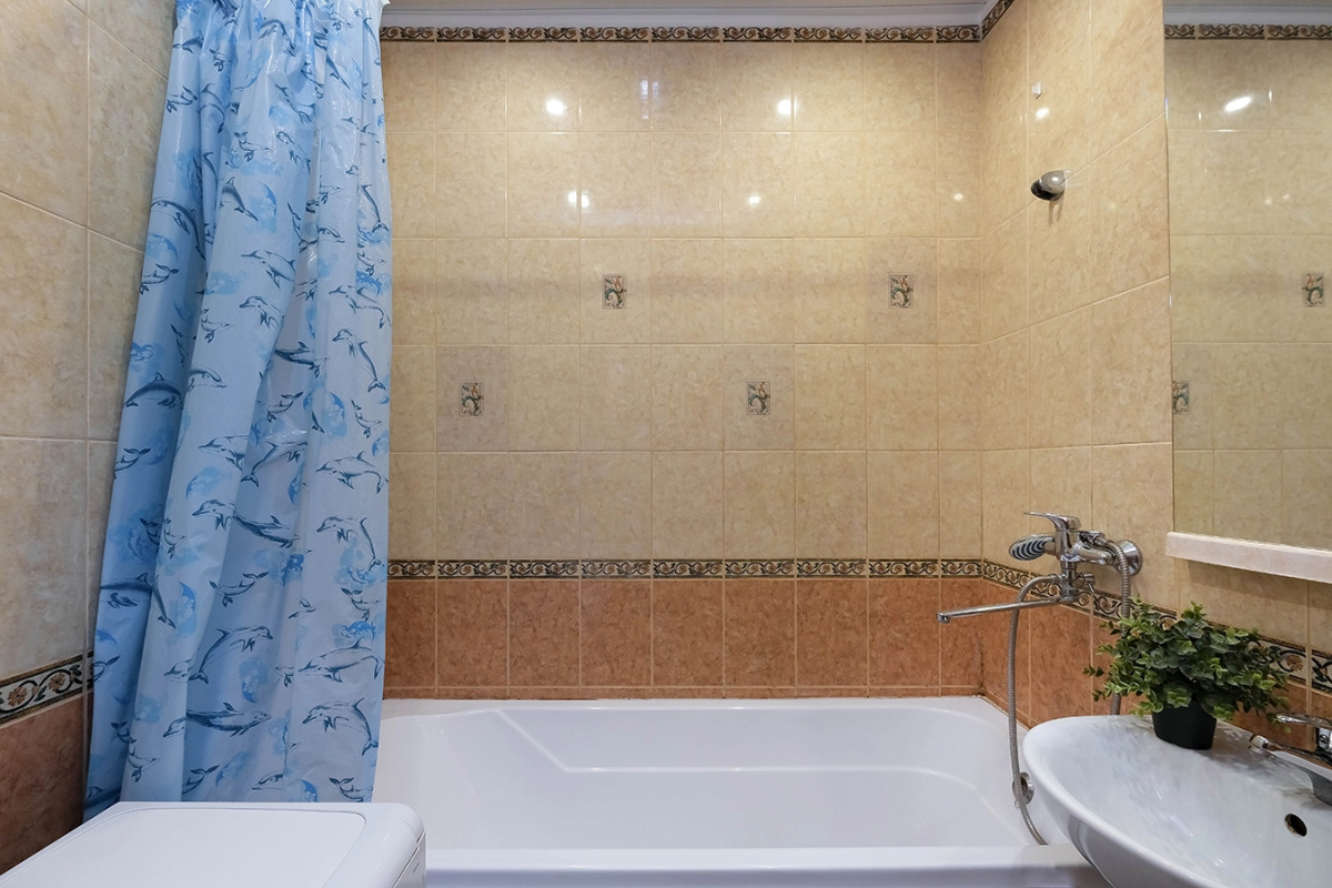 Квартира на Титова 238/2