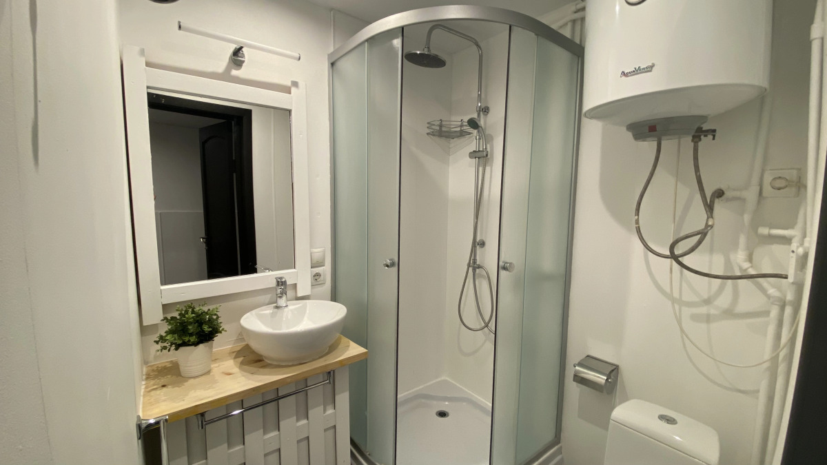 Апартаменты Серебрянический 17