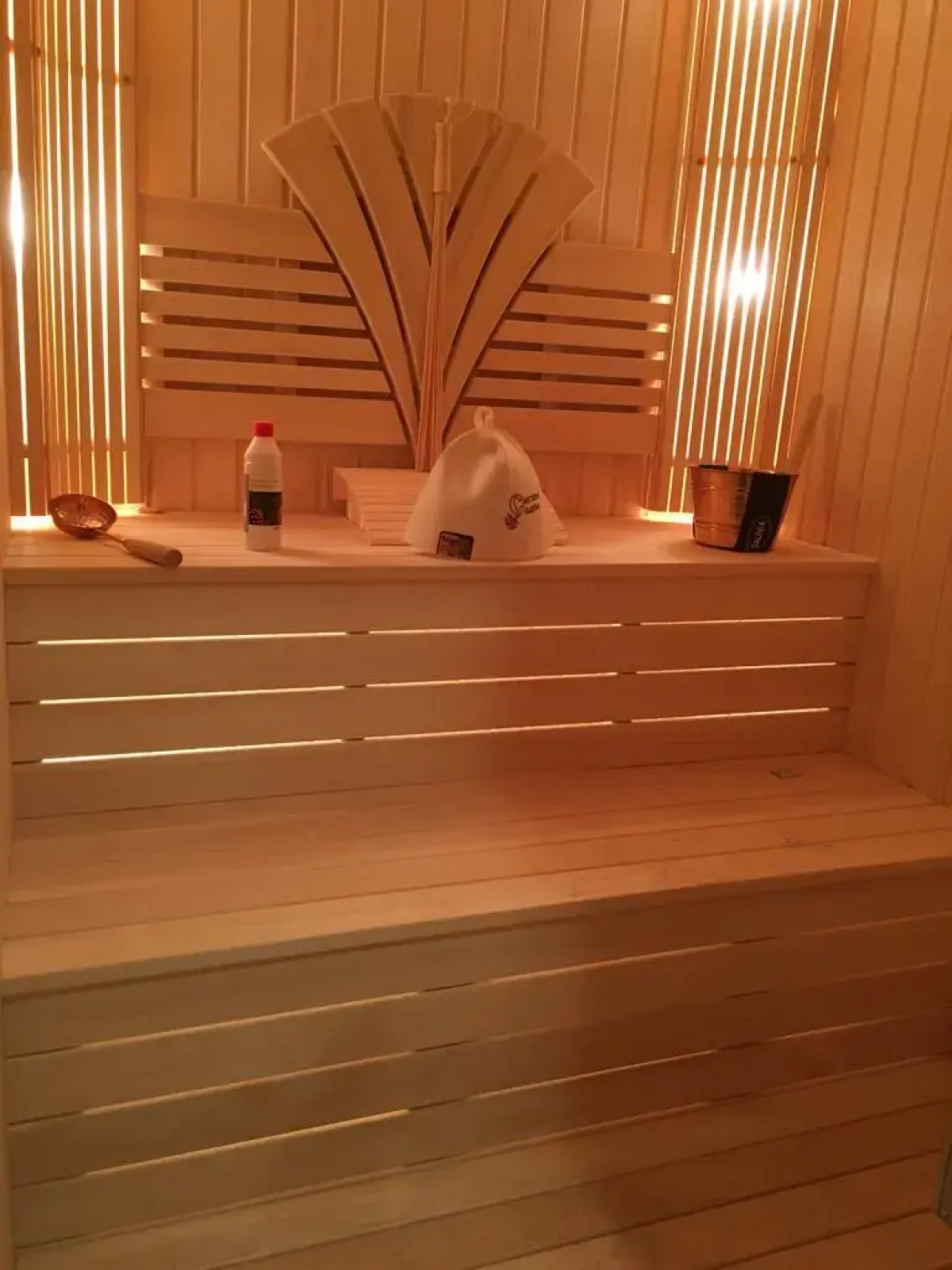 Отель Grand Midway